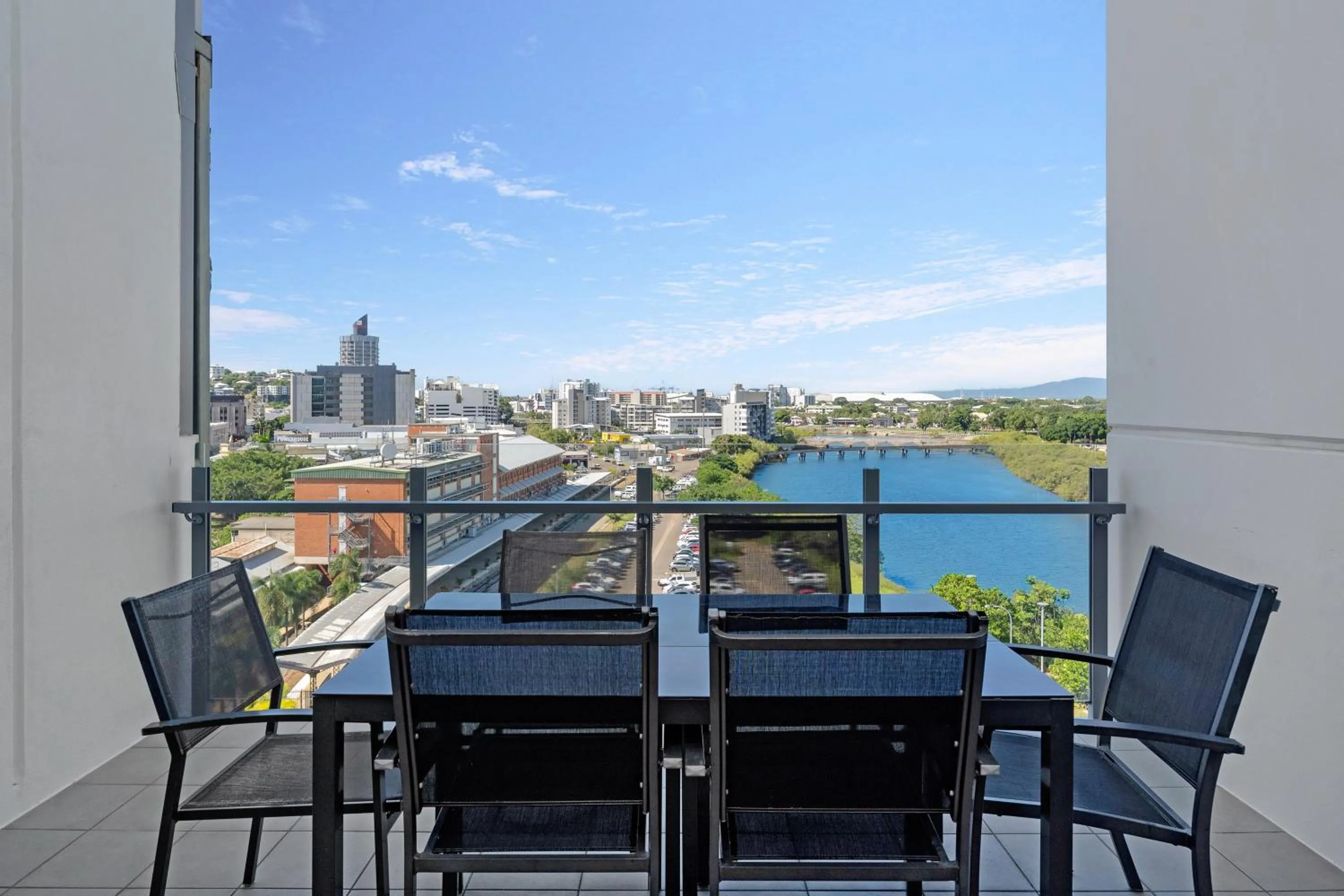 Central Islington Apartments