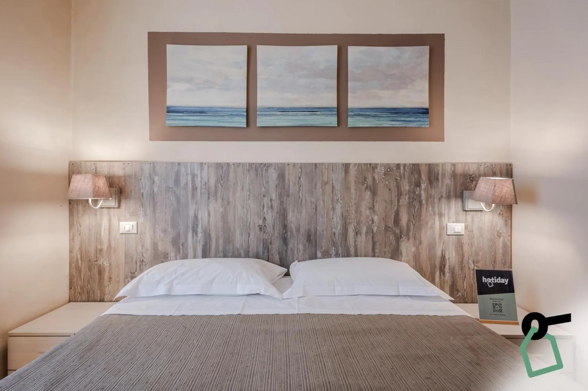 Bedroom, Bed in HOTIDAY Apartment Collection - Lerici Terrediliguria