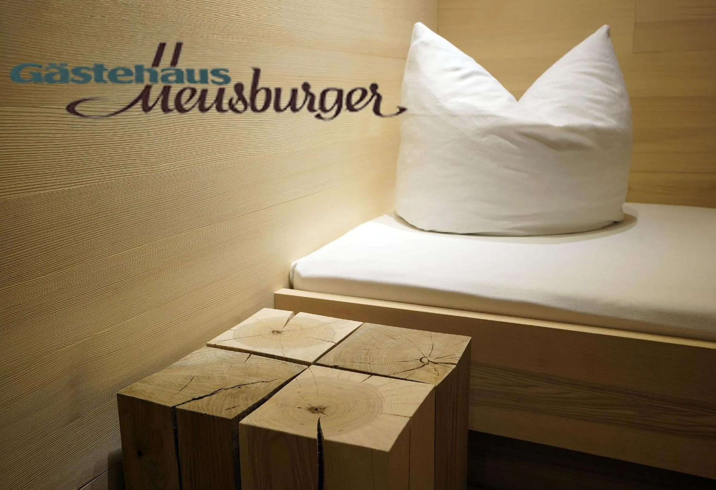 Property logo or sign, Bed in Gästehaus Meusburger