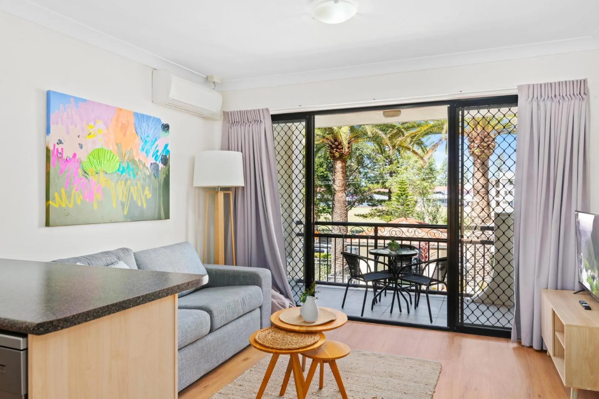 Living room in Island Beach Resort