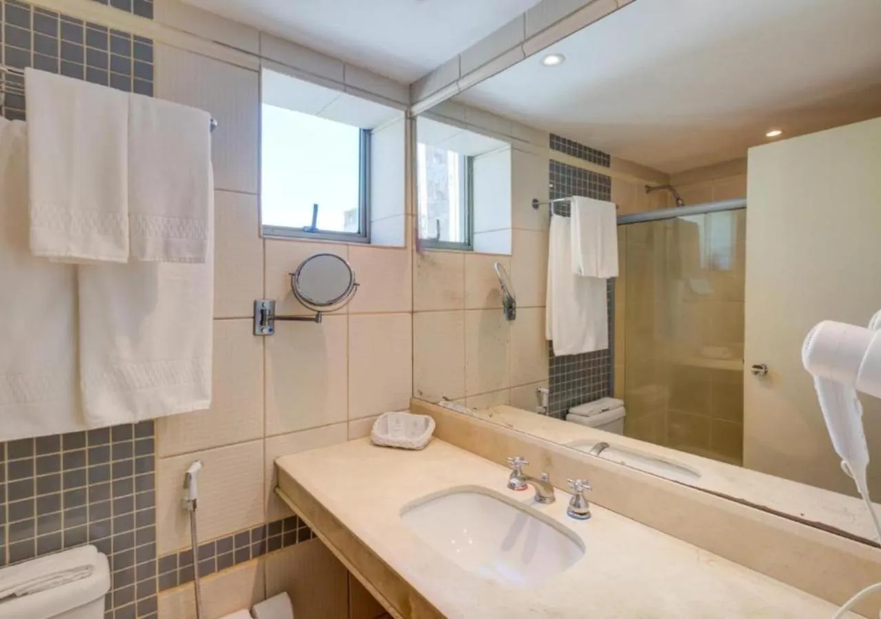 Shower in Rio Design Copacabana Hotel