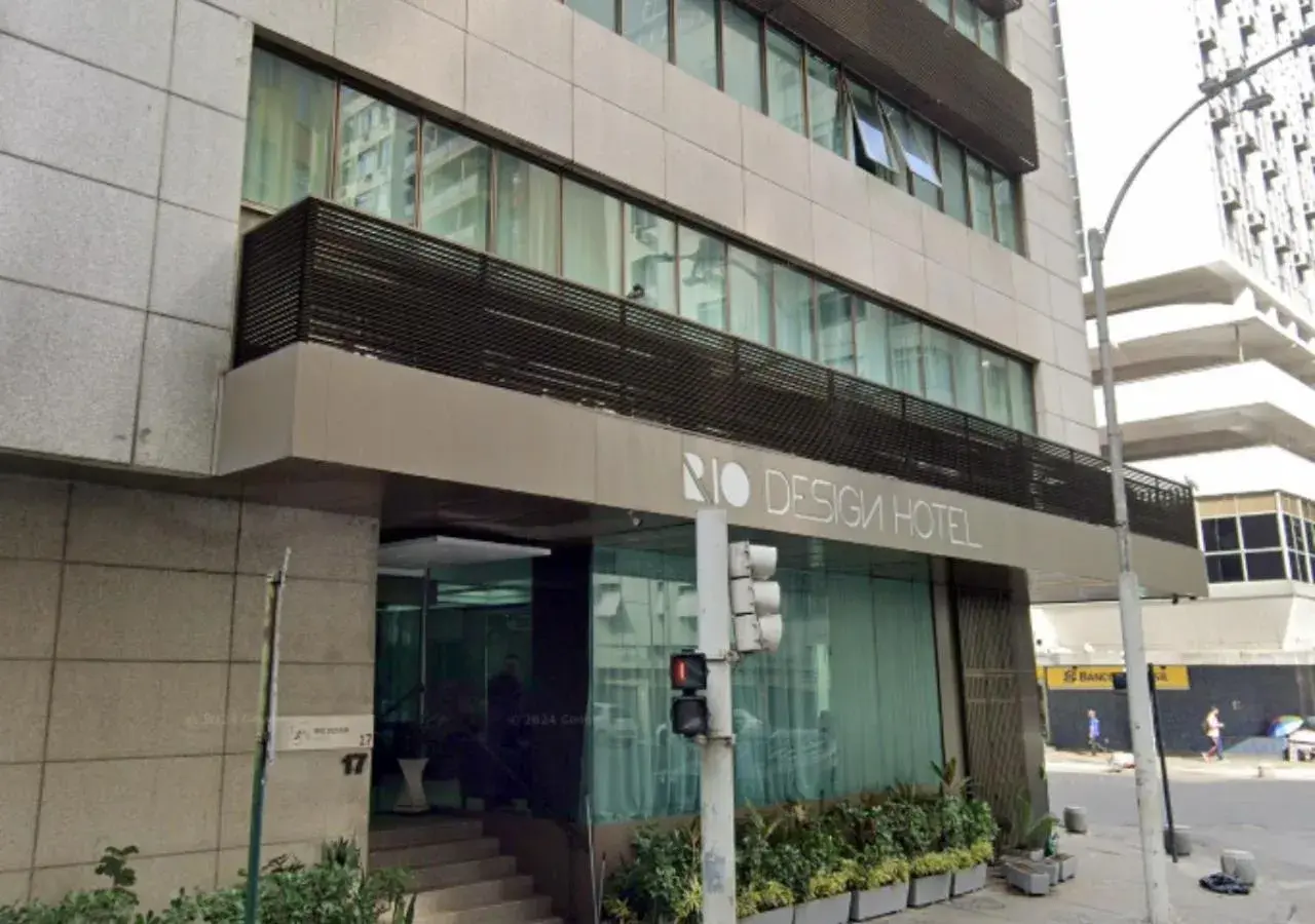 Facade/entrance in Rio Design Copacabana Hotel Facade/entrance in Rio Design Copacabana Hotel