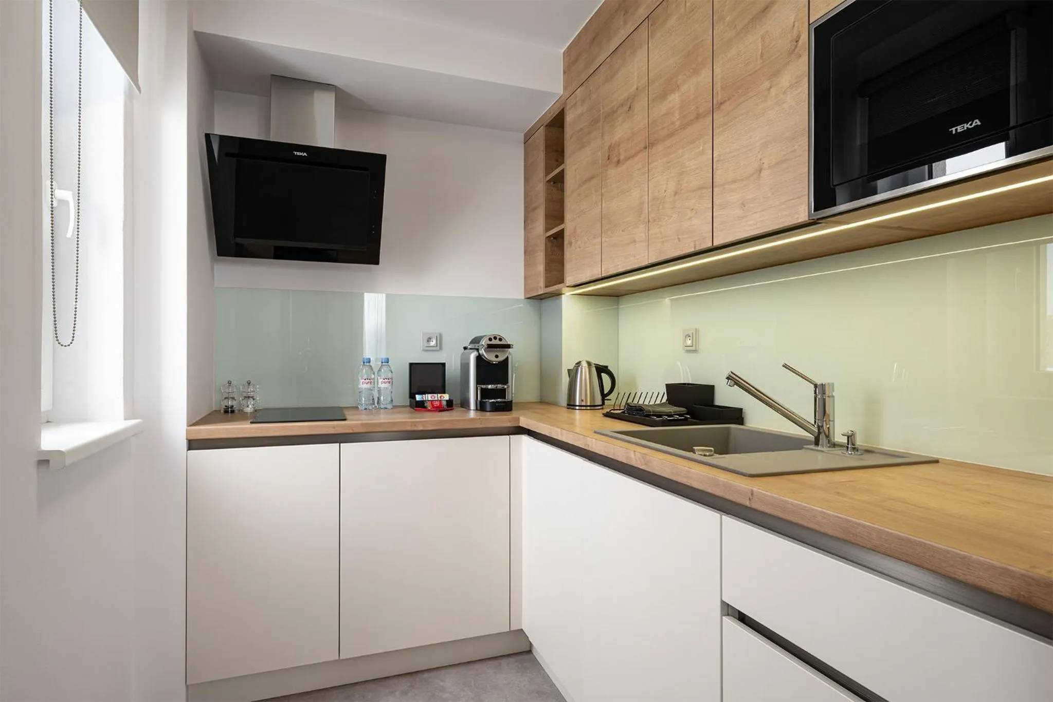 Coffee/tea facilities in Hotel Osvit