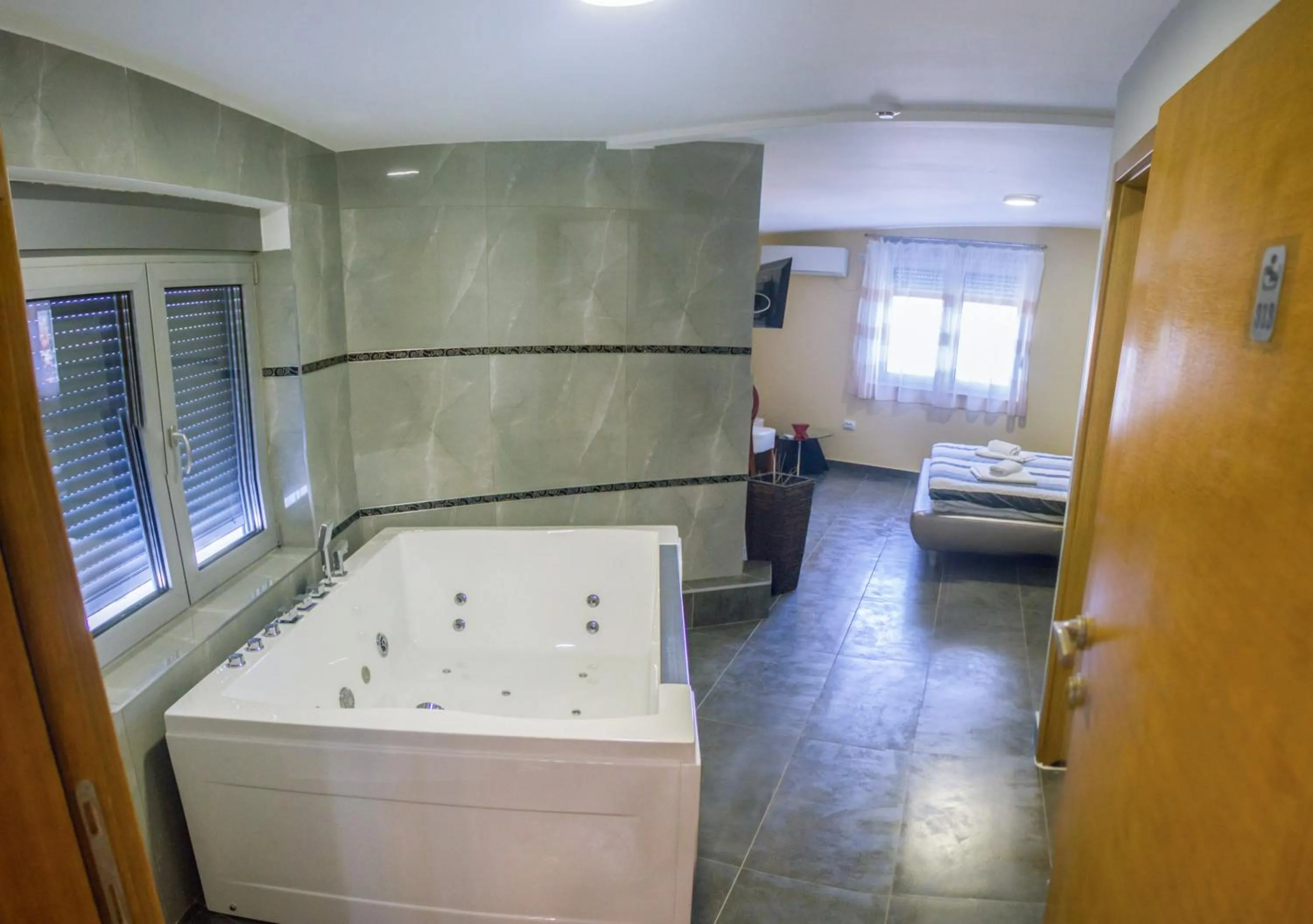 Bedroom in Hotel Bella Nella