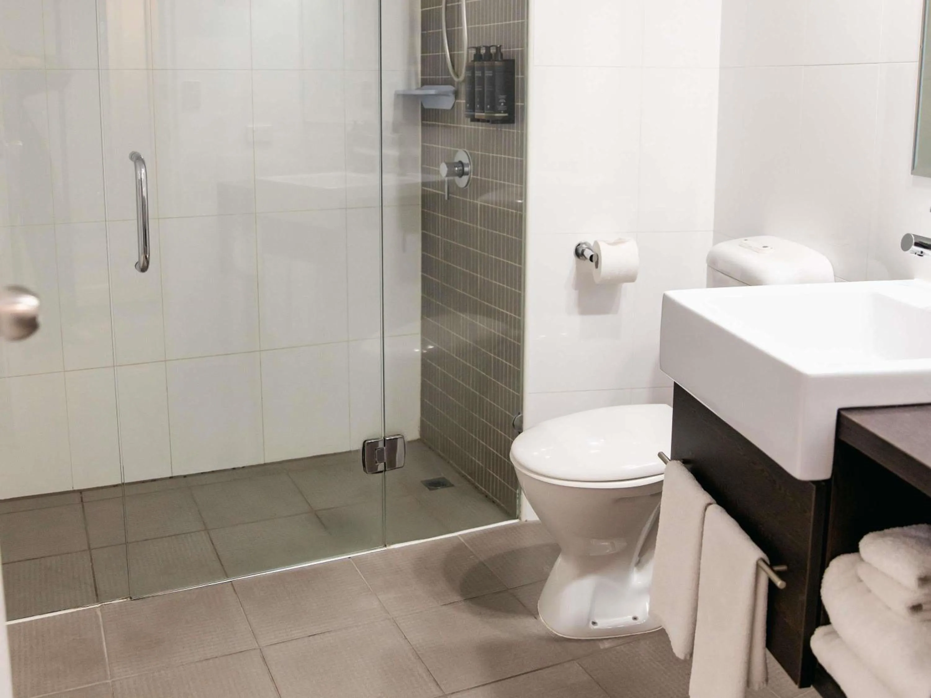 Bedroom in Mercure Brisbane Spring Hill