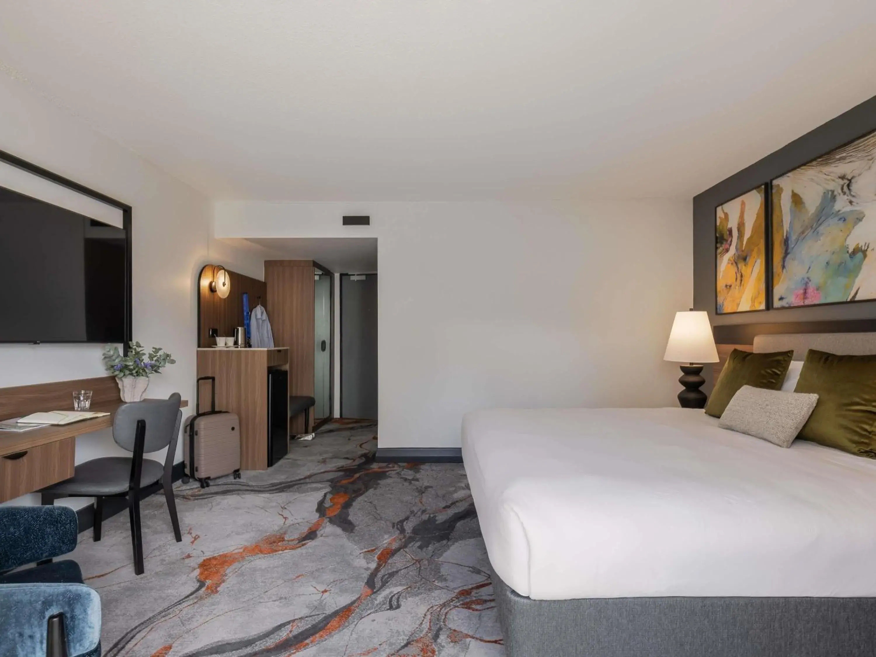 Bedroom, Bed in Mercure Brisbane Spring Hill Bedroom, Bed in Mercure Brisbane Spring Hill