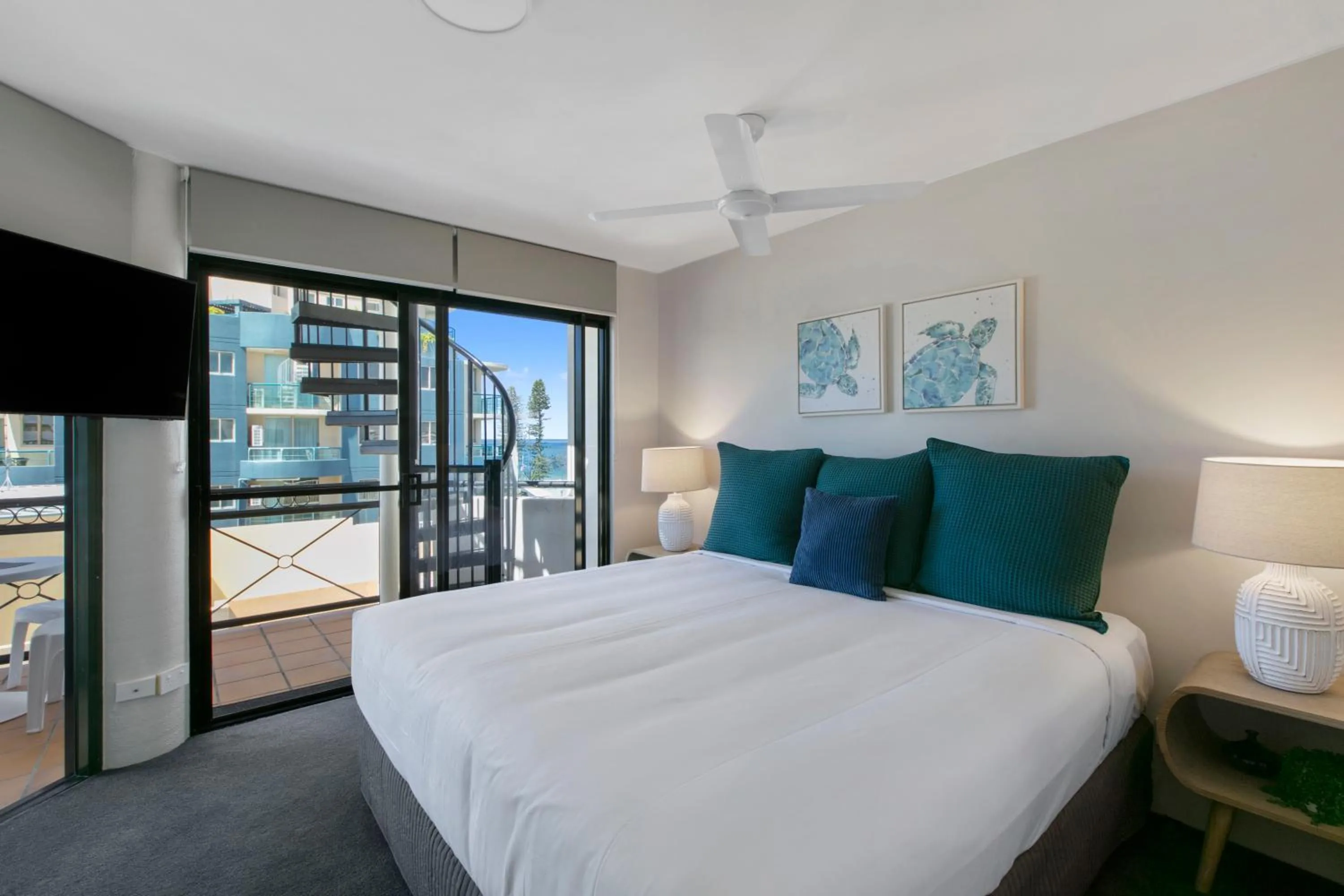 Photo of the whole room, Bed in Caribbean Resort