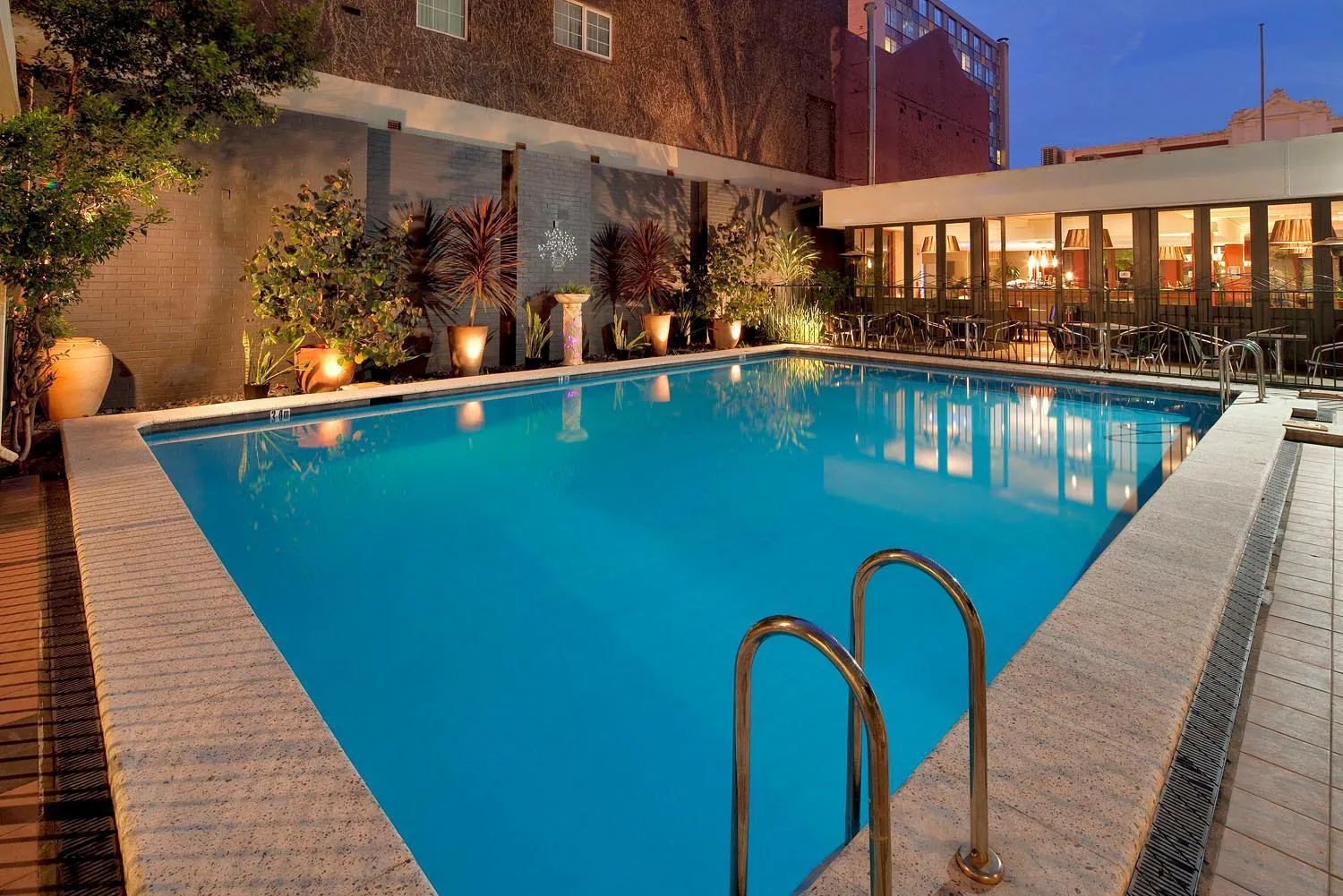 Property building, Swimming Pool in Seasons Of Perth