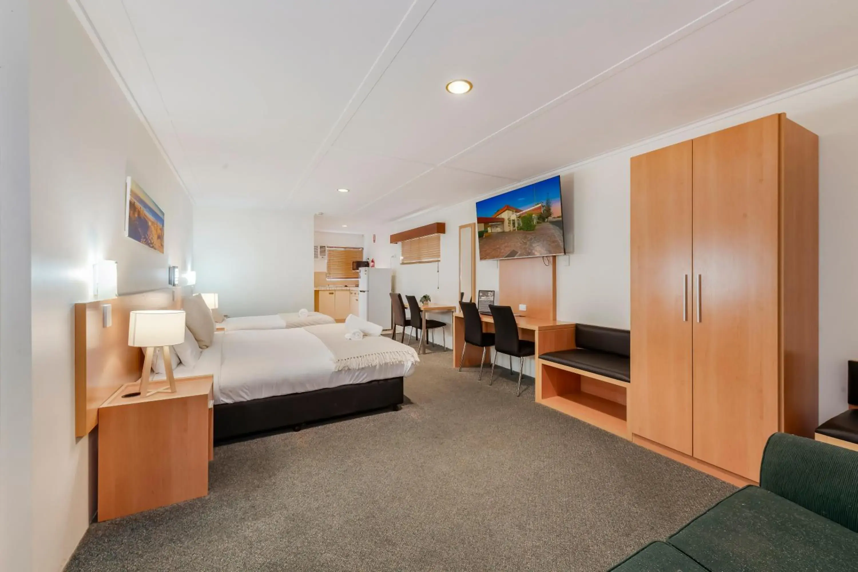 Bed in Bundaberg International Bed in Bundaberg International