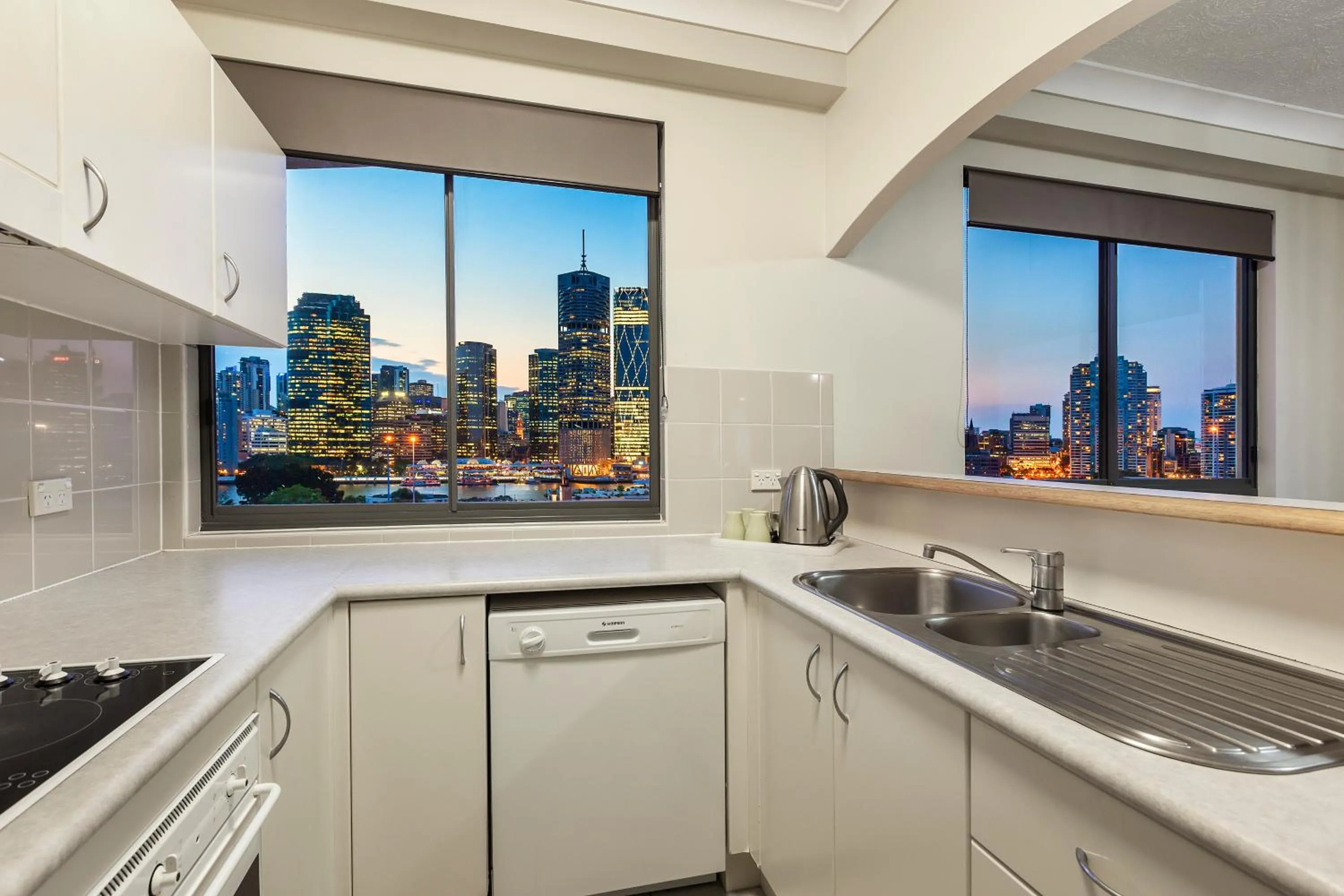 Kitchen or kitchenette in Bridgewater Apartments