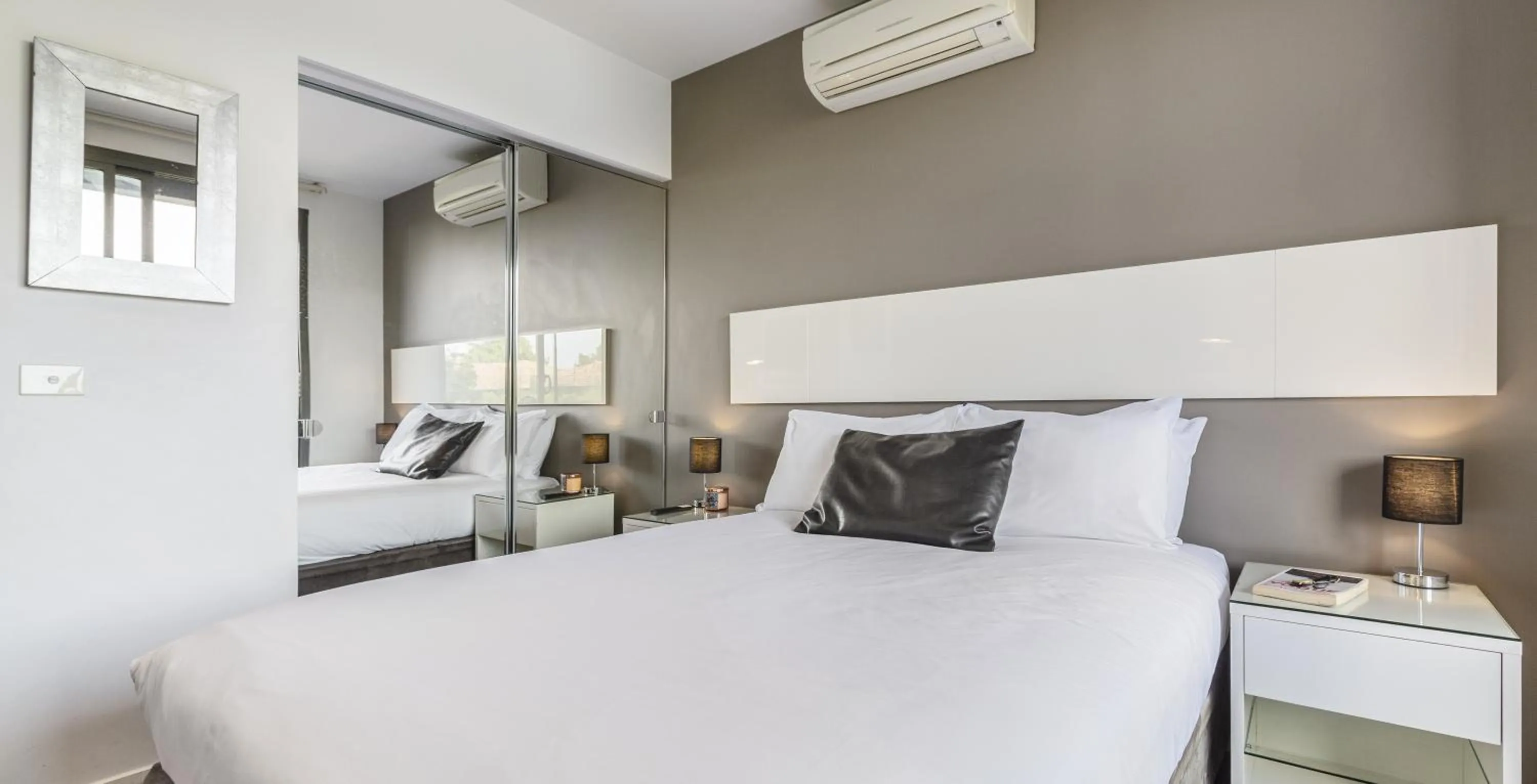 Bed in Punthill Oakleigh