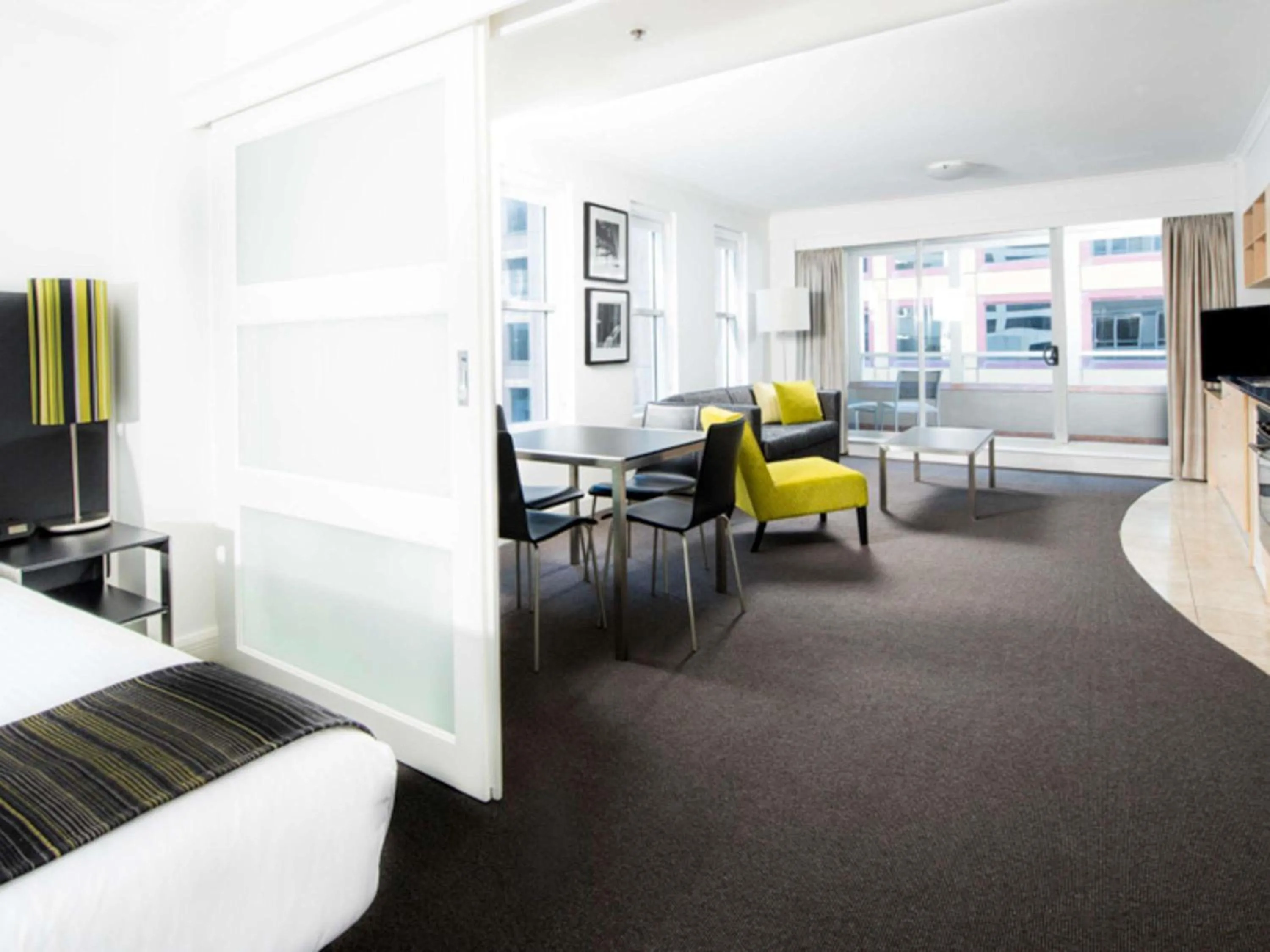 Property building in Mantra on Kent