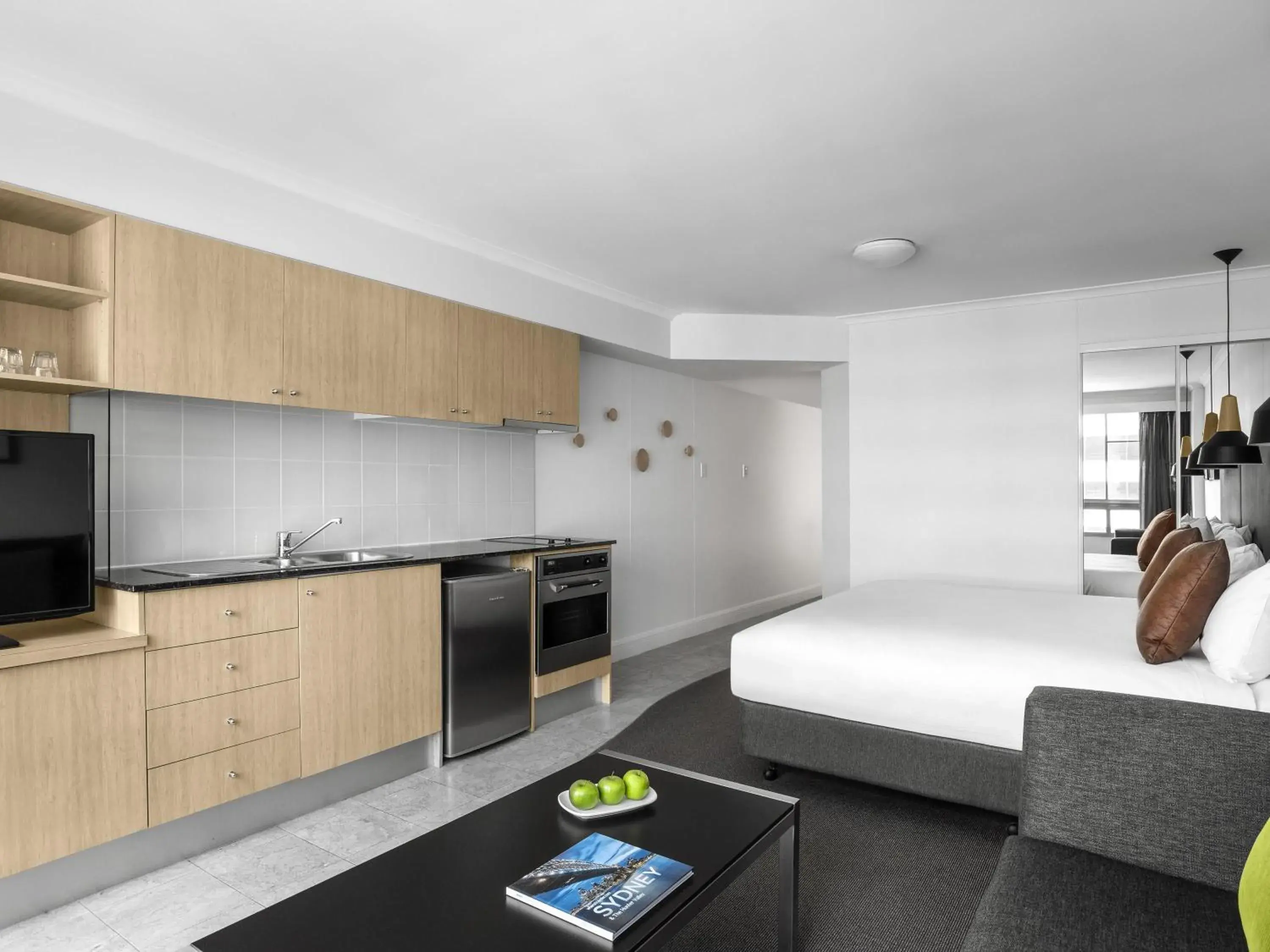 Bedroom, Bed in Mantra on Kent Bedroom, Bed in Mantra on Kent