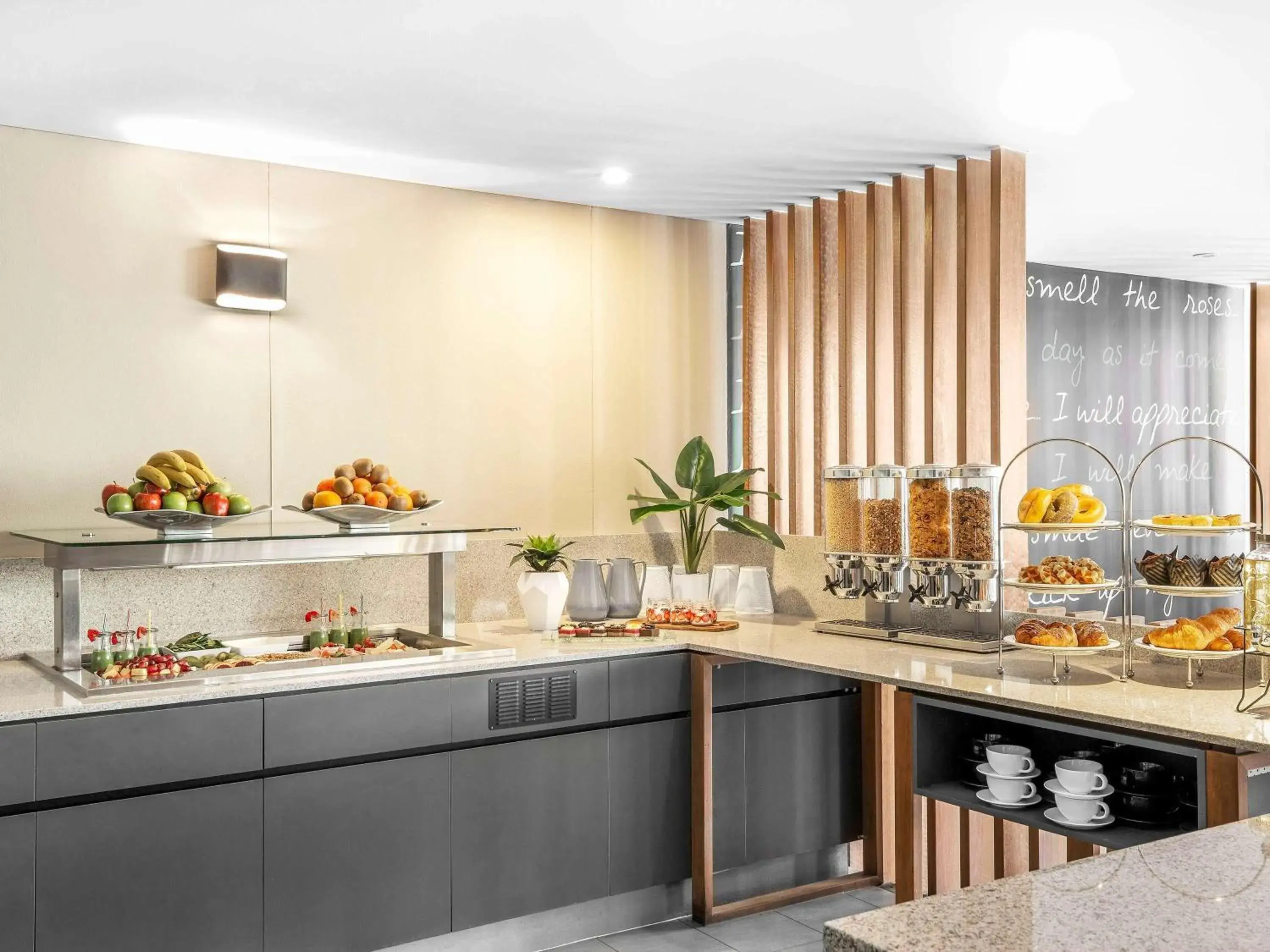 Property building in Mantra on Kent Property building in Mantra on Kent