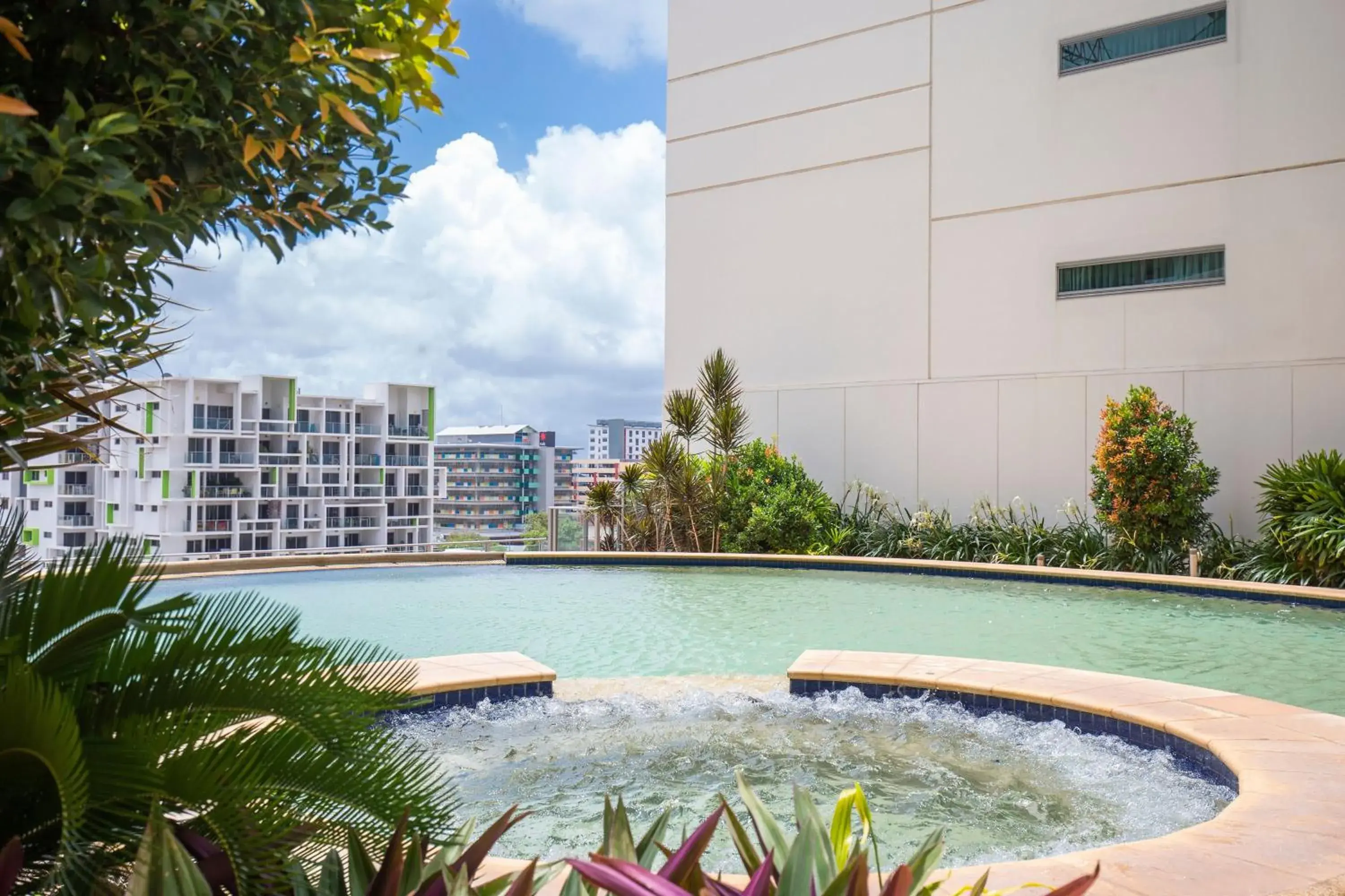 Swimming pool in Mantra Pandanas Swimming pool in Mantra Pandanas