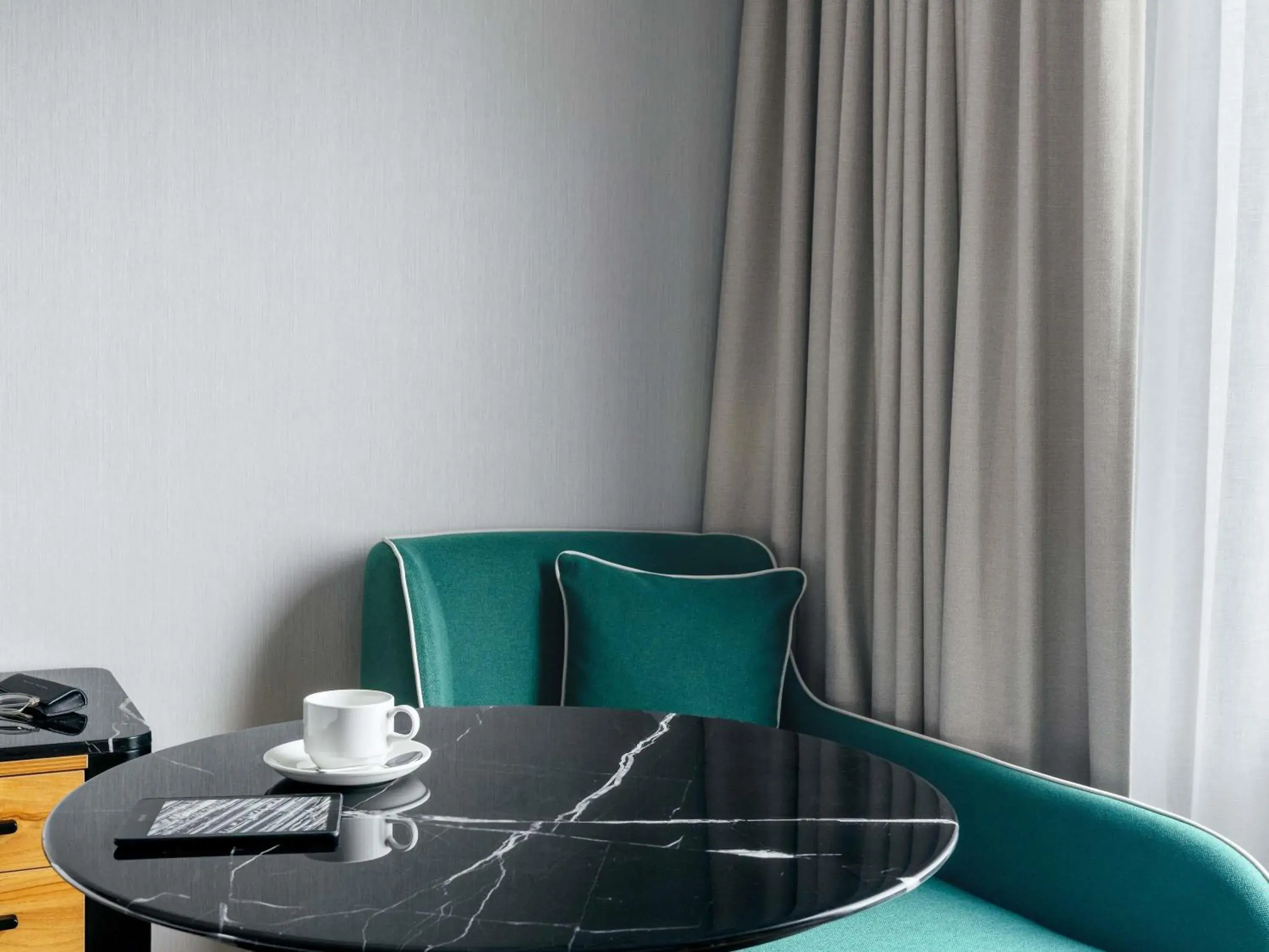 Bedroom in Mantra Melbourne Airport Bedroom in Mantra Melbourne Airport