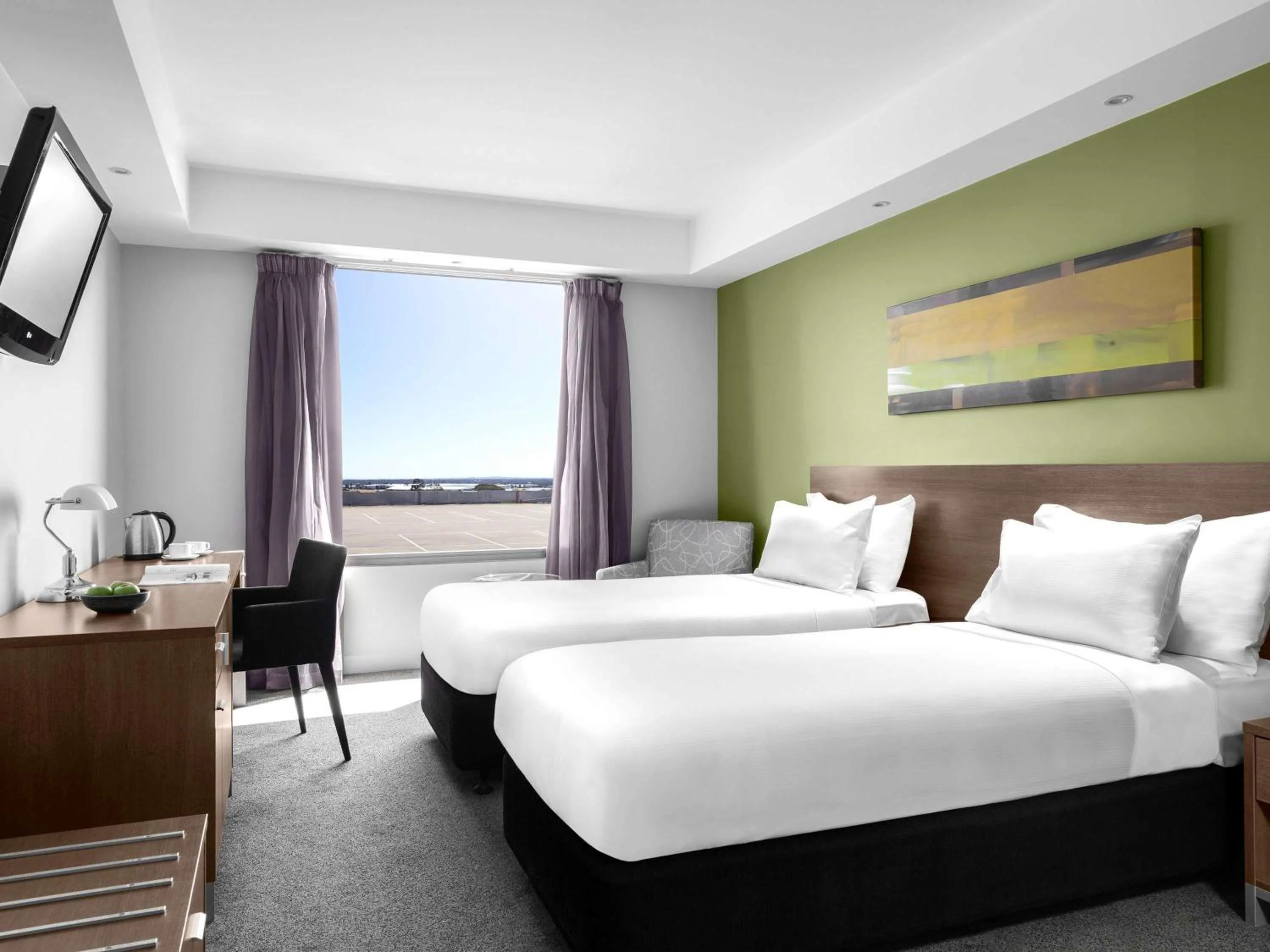 Other, Bed in Mantra Melbourne Airport