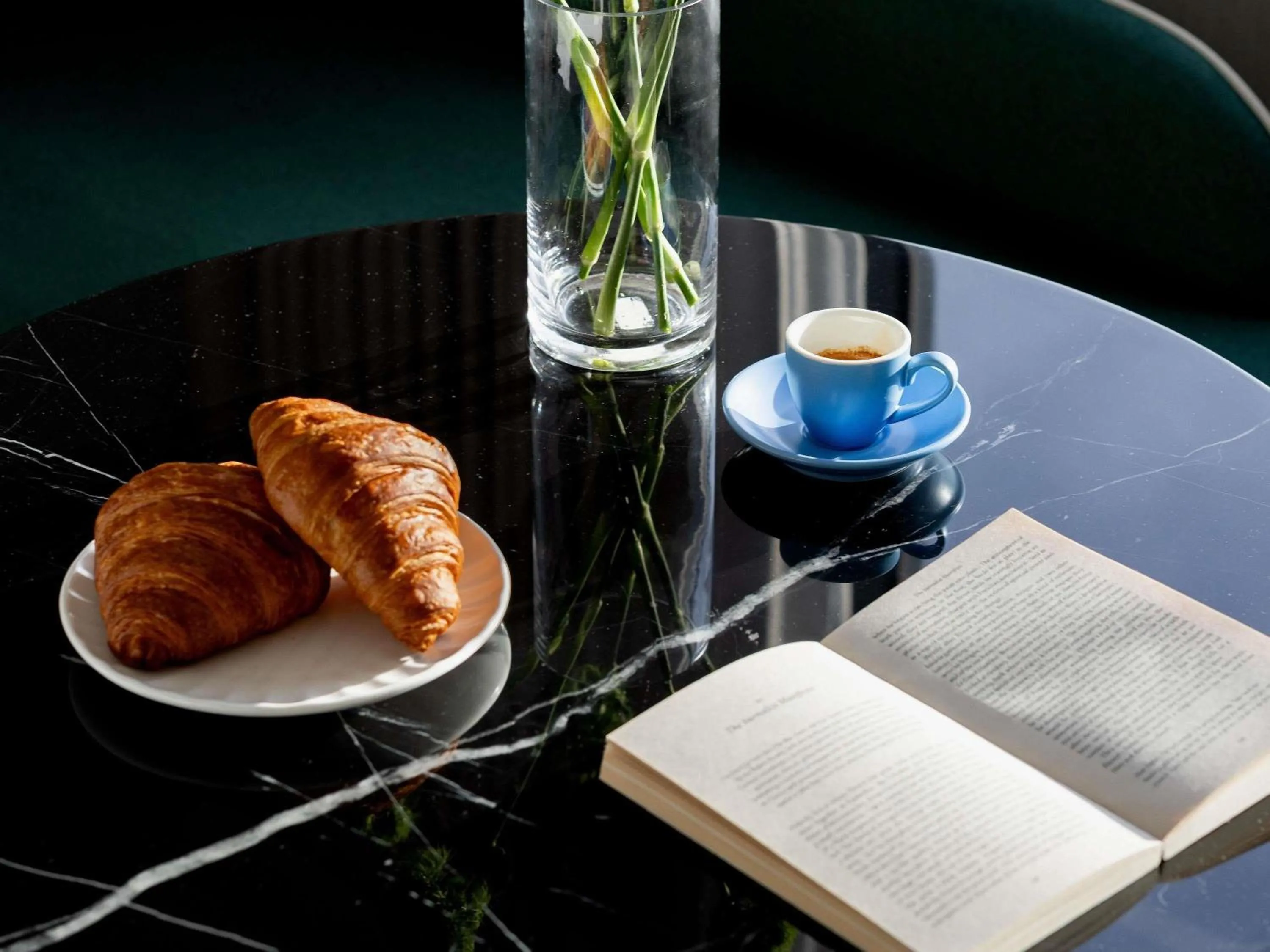 Bedroom in Mantra Melbourne Airport