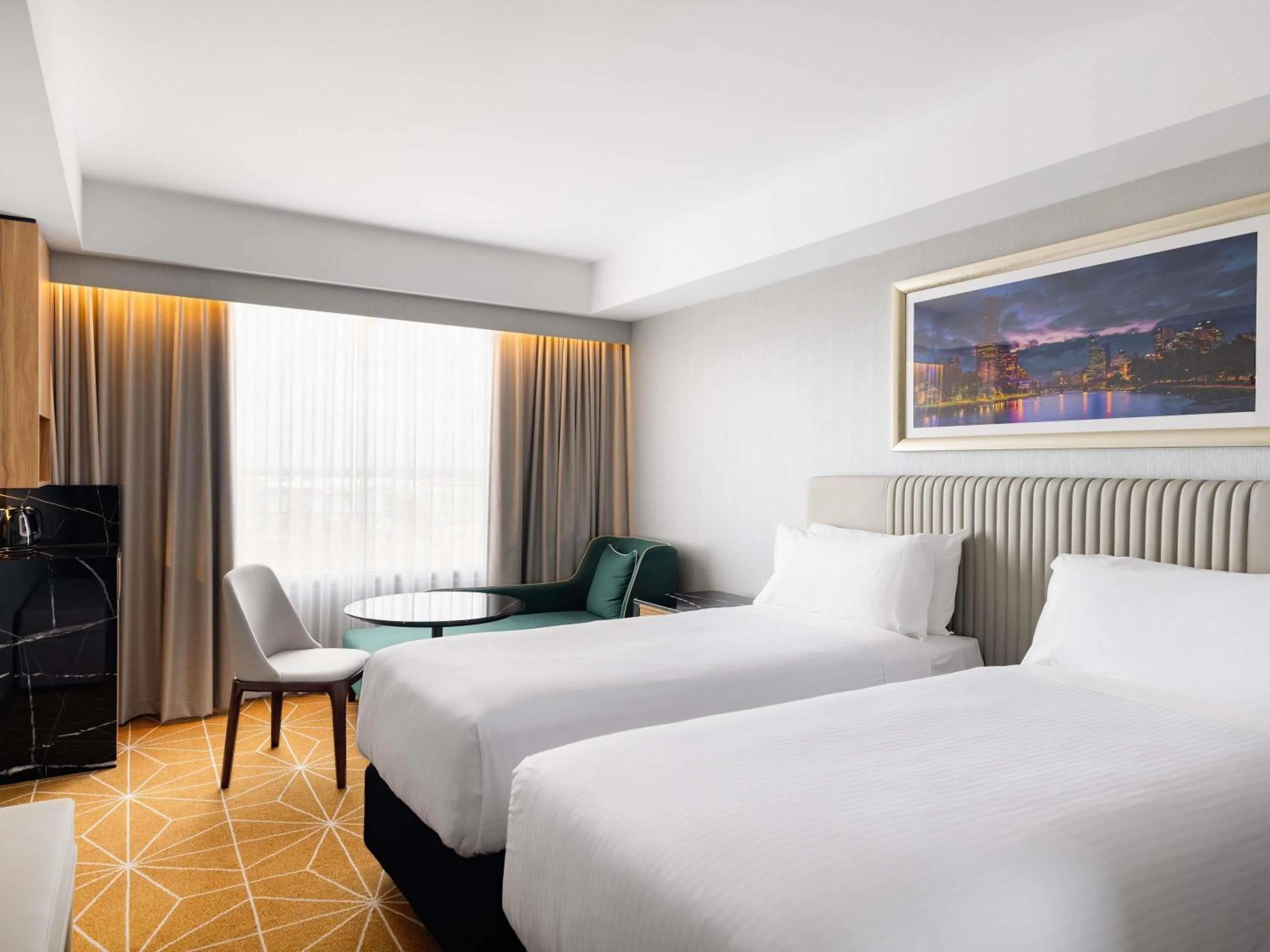 Bedroom, Bed in Mantra Melbourne Airport