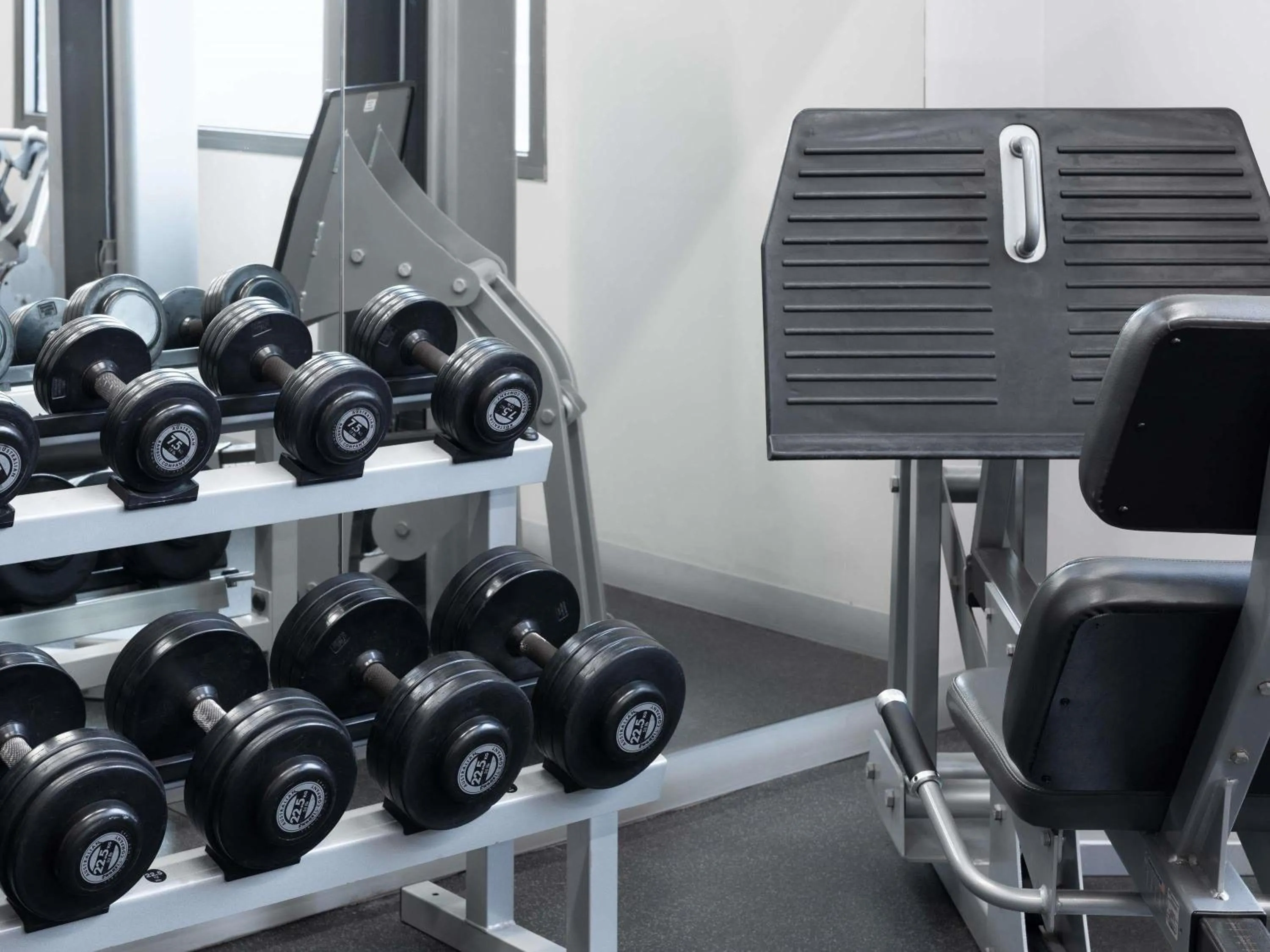 Fitness centre/facilities in Mantra Melbourne Airport