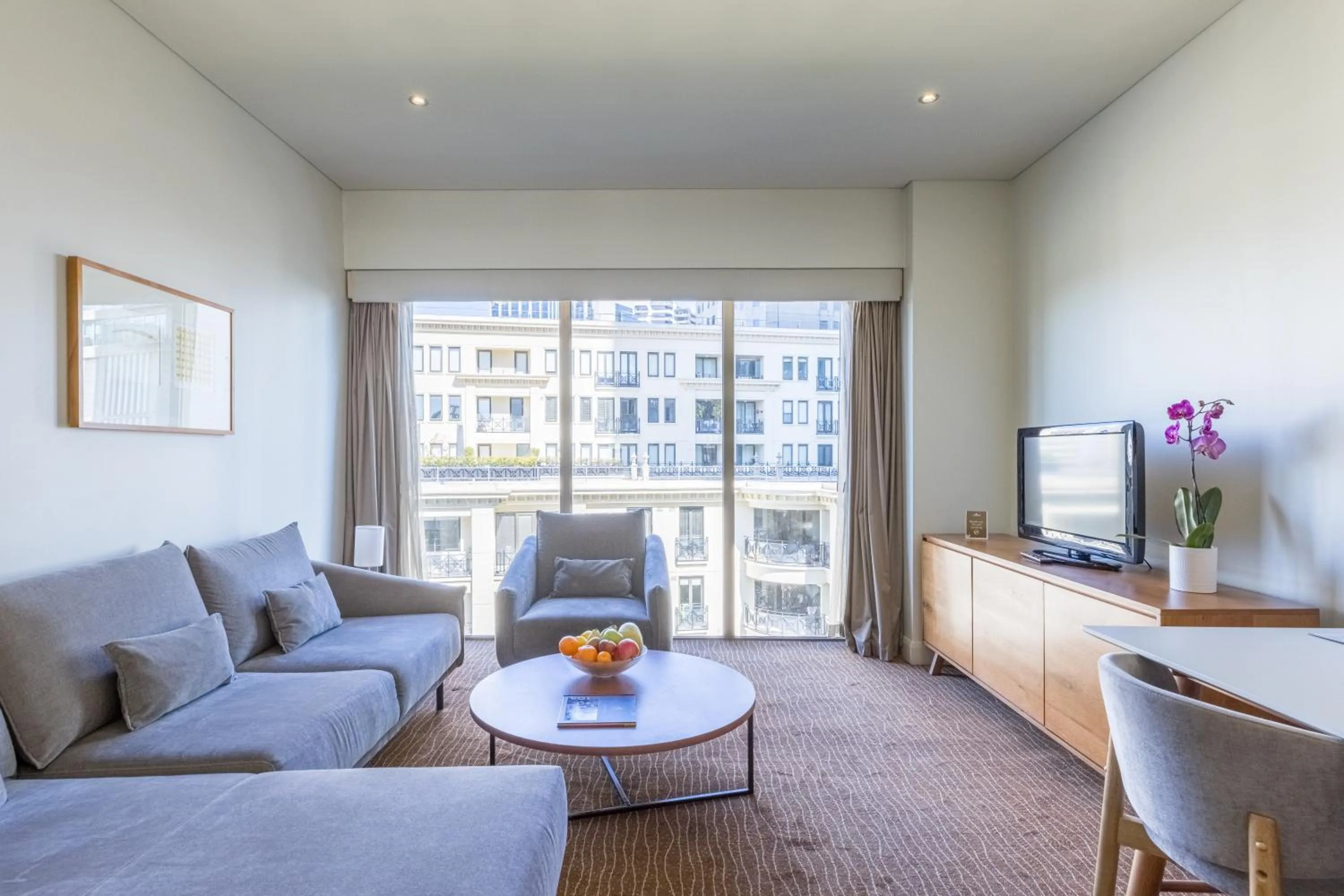 Living room in Seasons Botanic Gardens