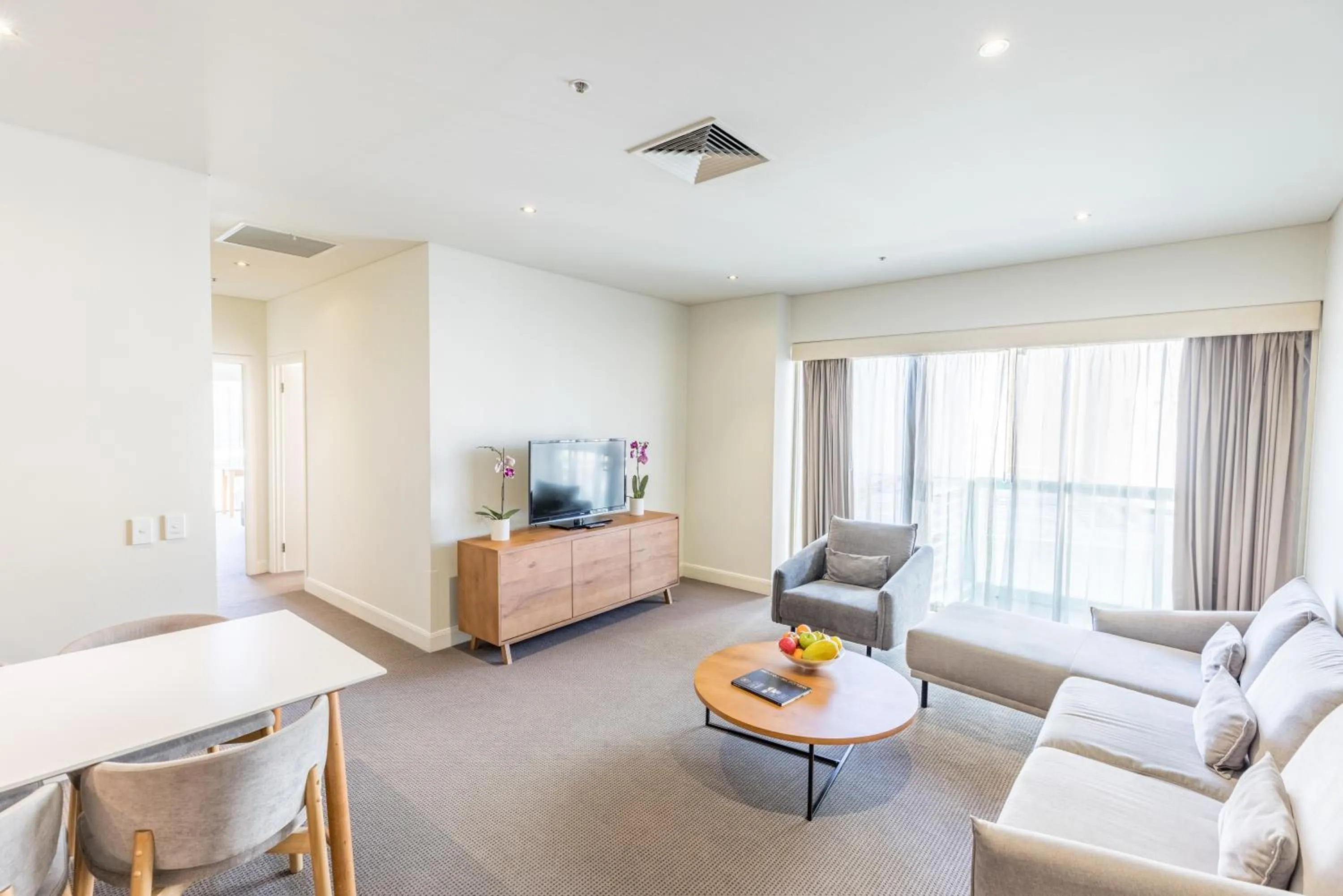 Living room in Seasons Botanic Gardens