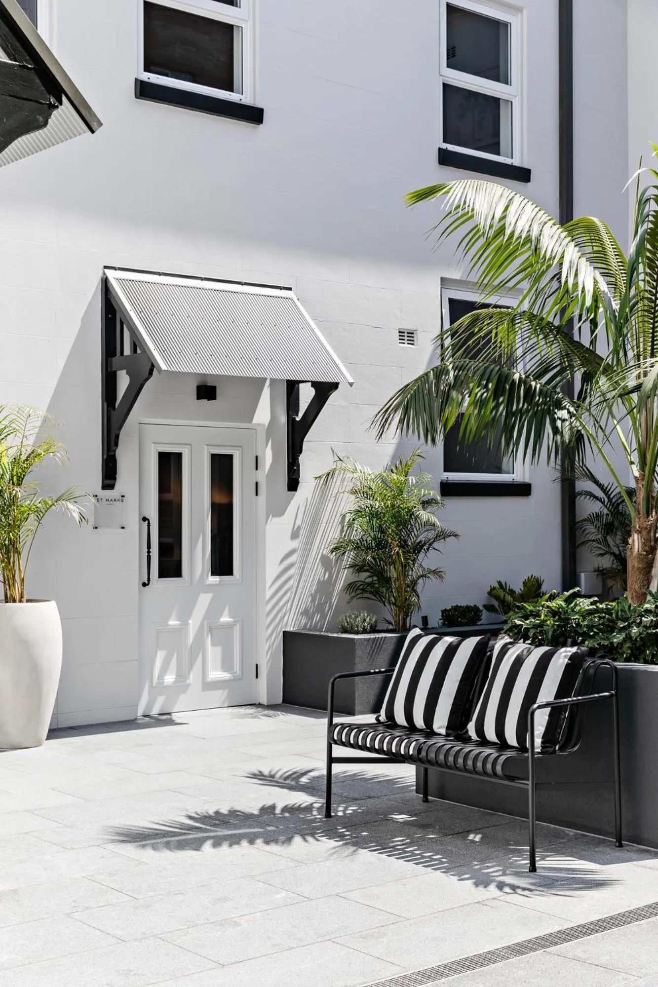 Property building in St Marks Randwick