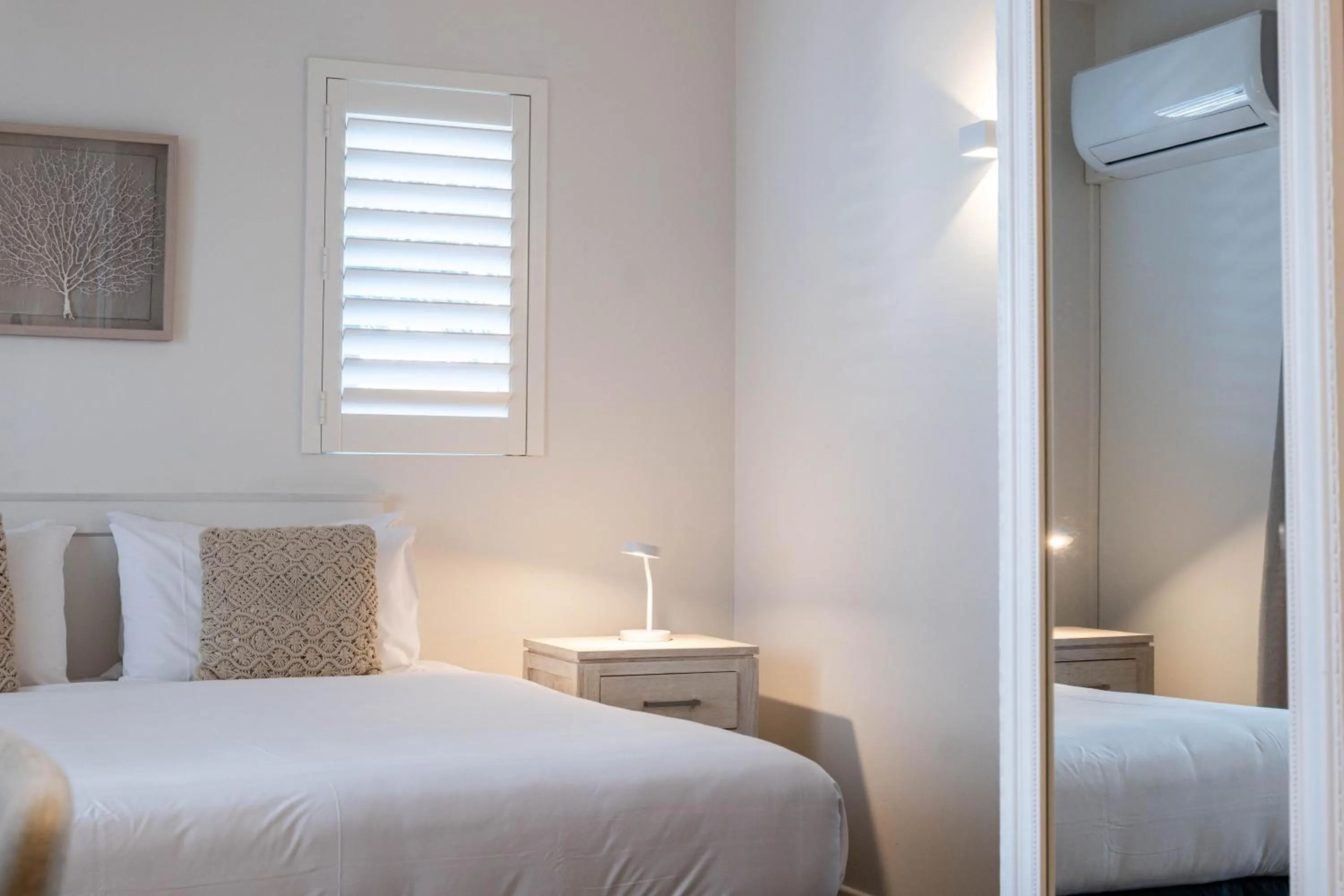 Bed in Twin Quays Noosa