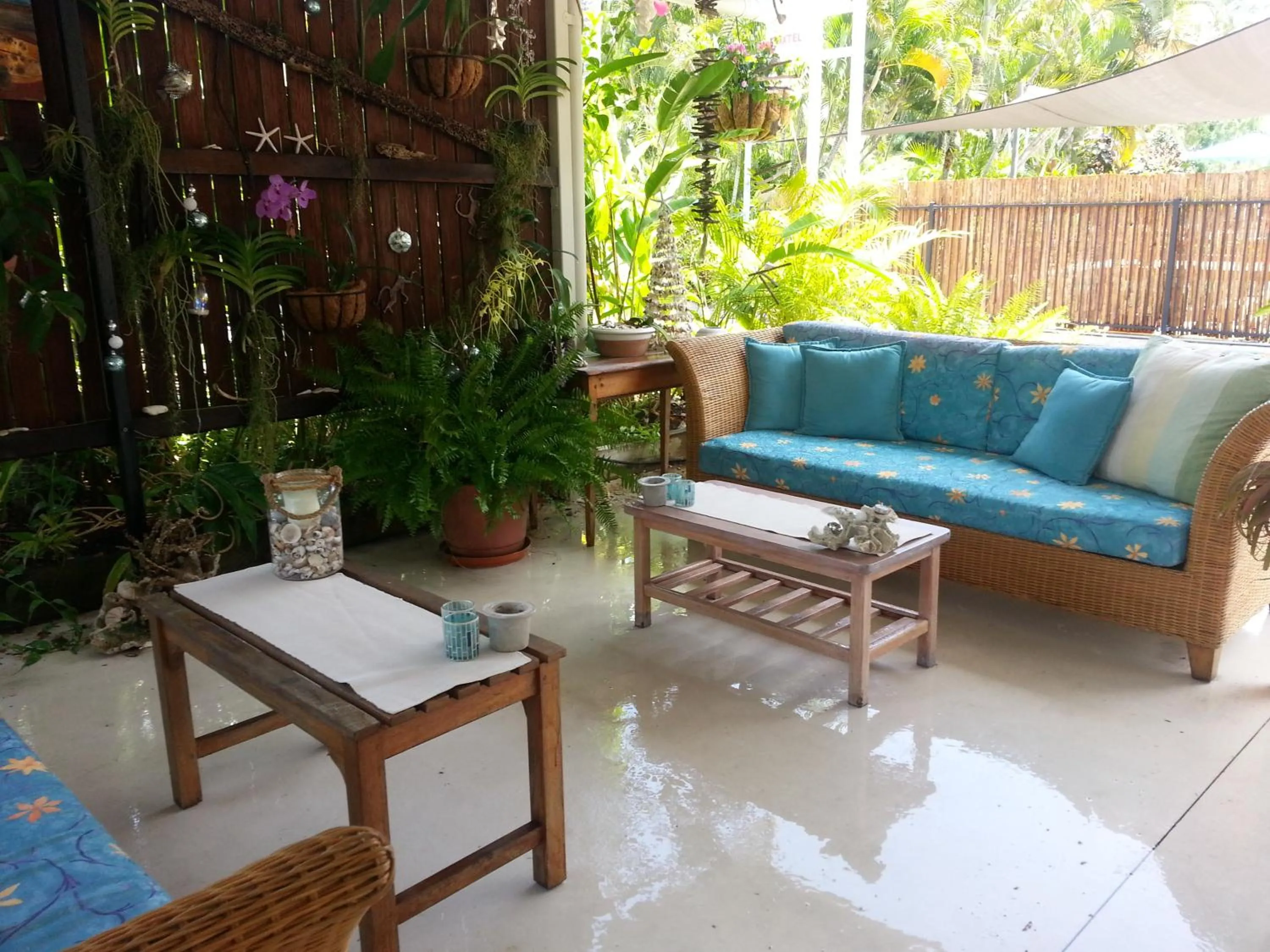 Communal lounge/ TV room in Clifton Sands Holiday Units