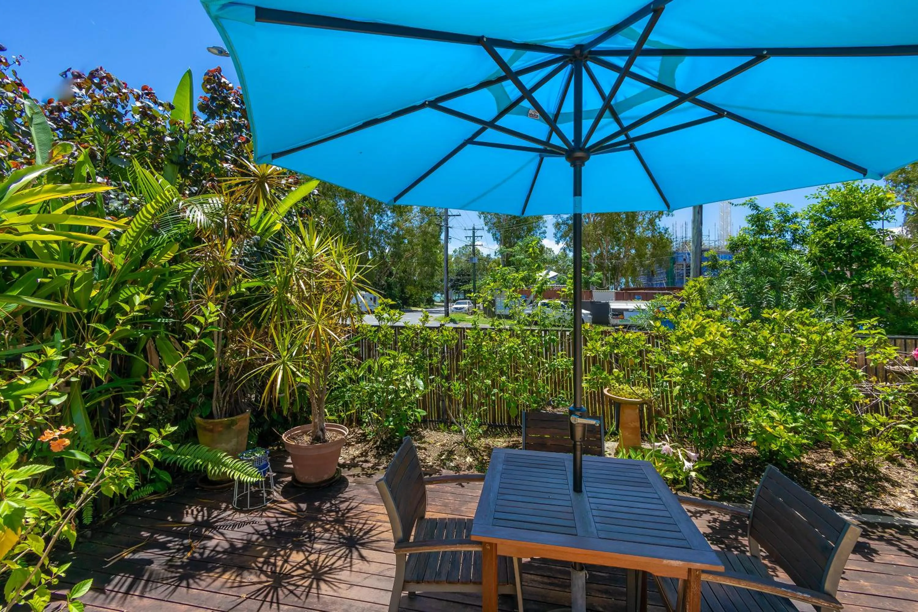 Swimming pool in Clifton Sands Holiday Units