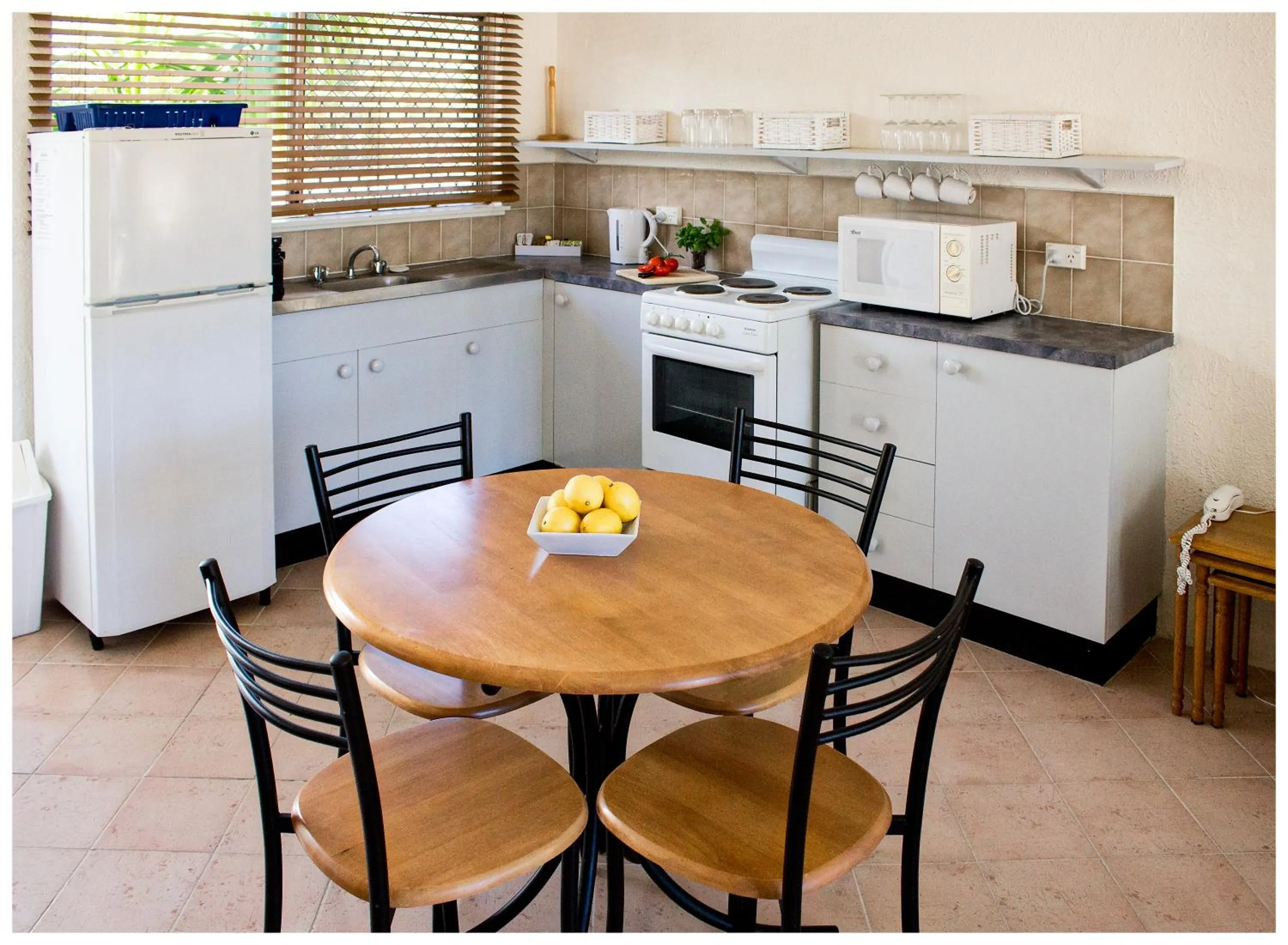 Kitchen or kitchenette in Clifton Sands Holiday Units