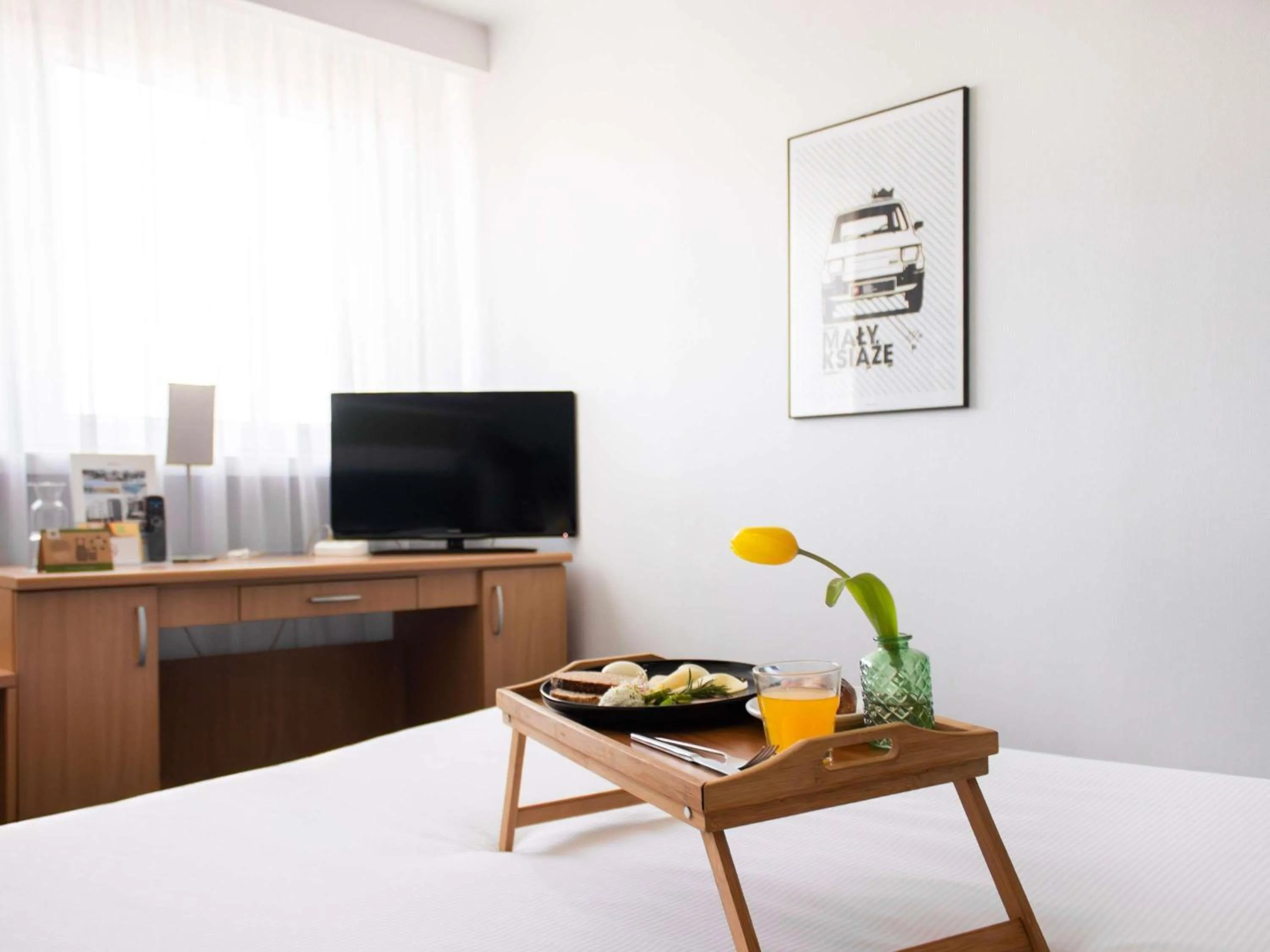 Bedroom in ibis Styles Bielsko Biala