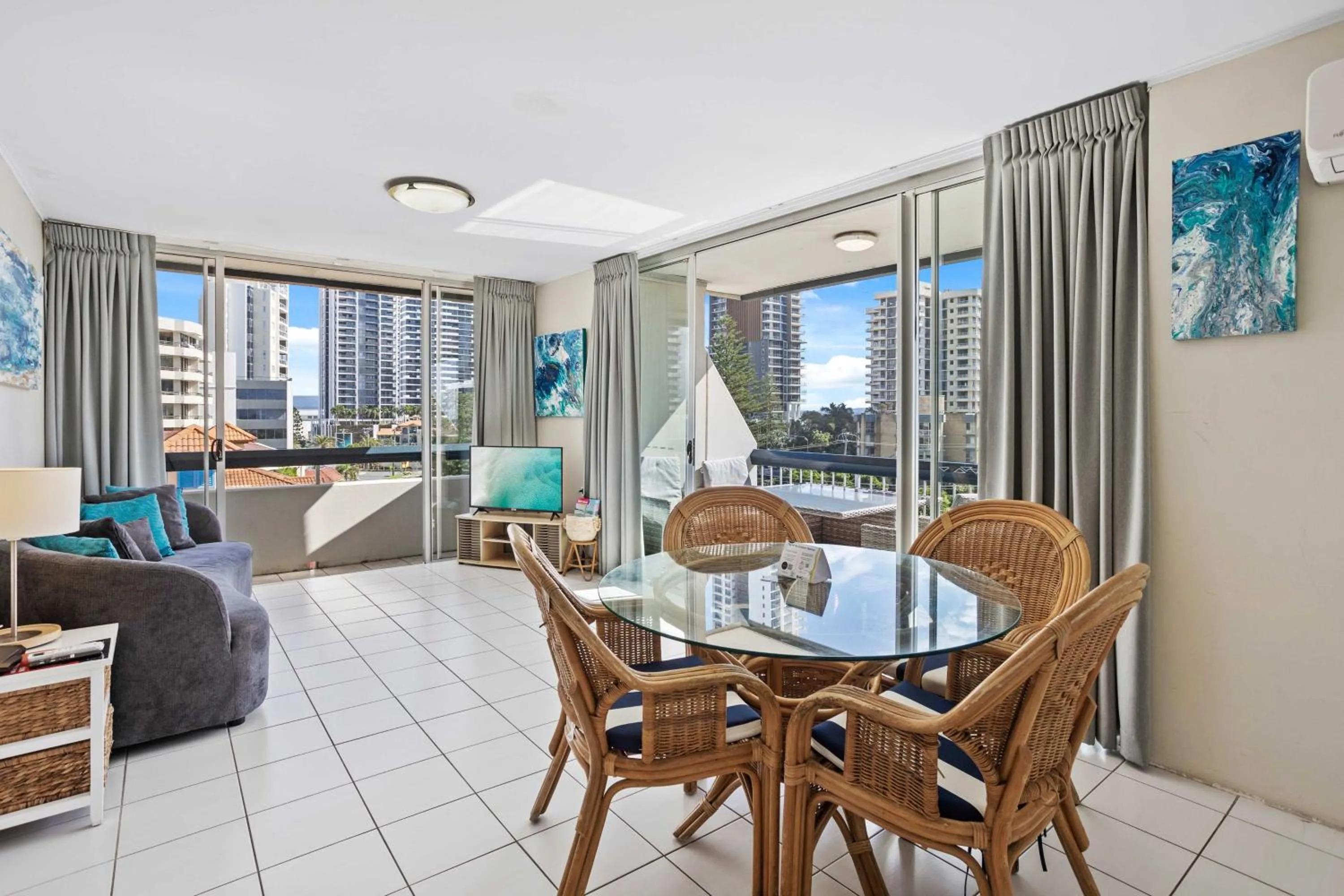 Living room in Hi Ho Beach Apartments on Broadbeach