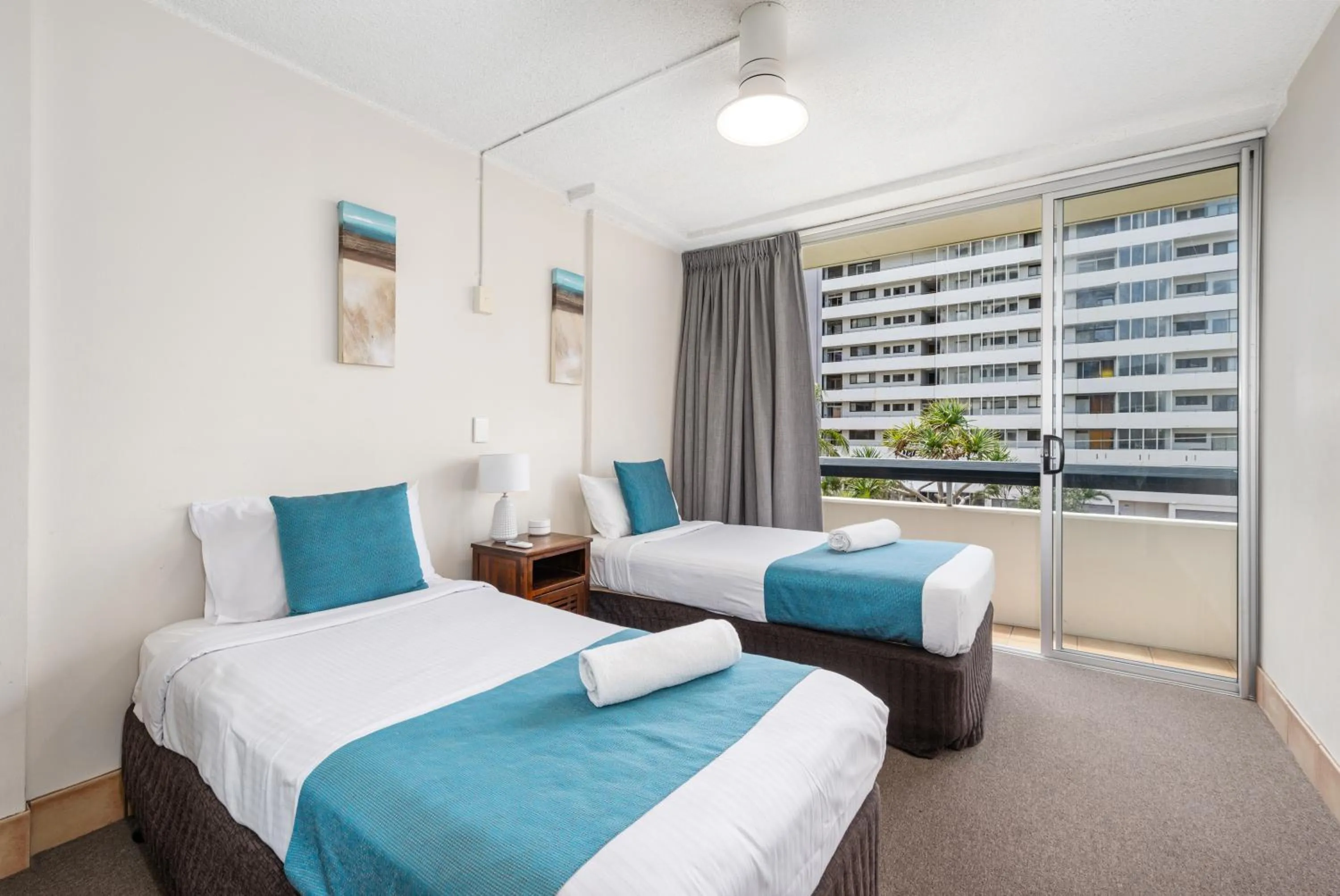Bed in Hi Ho Beach Apartments on Broadbeach