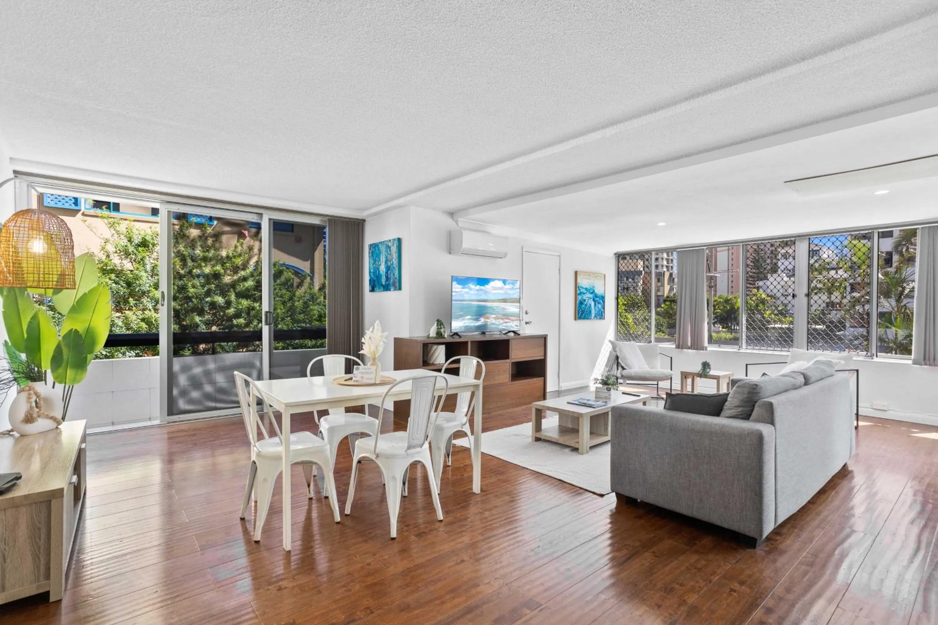 Living room in Hi Ho Beach Apartments on Broadbeach