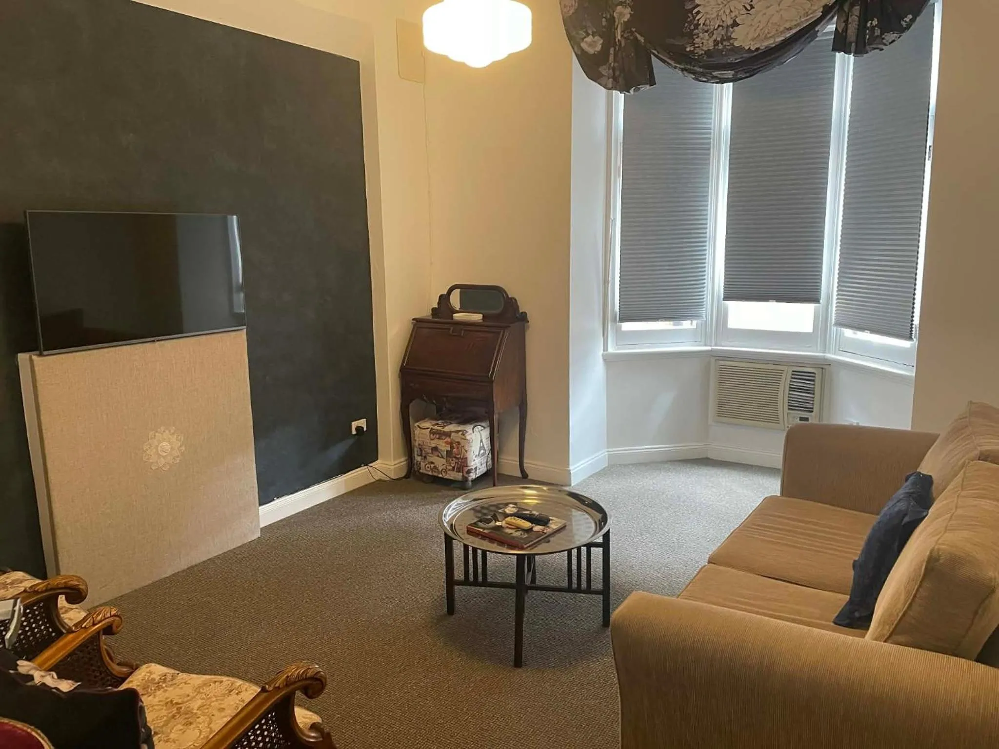 Living room in Adelaide Mansions Apartments