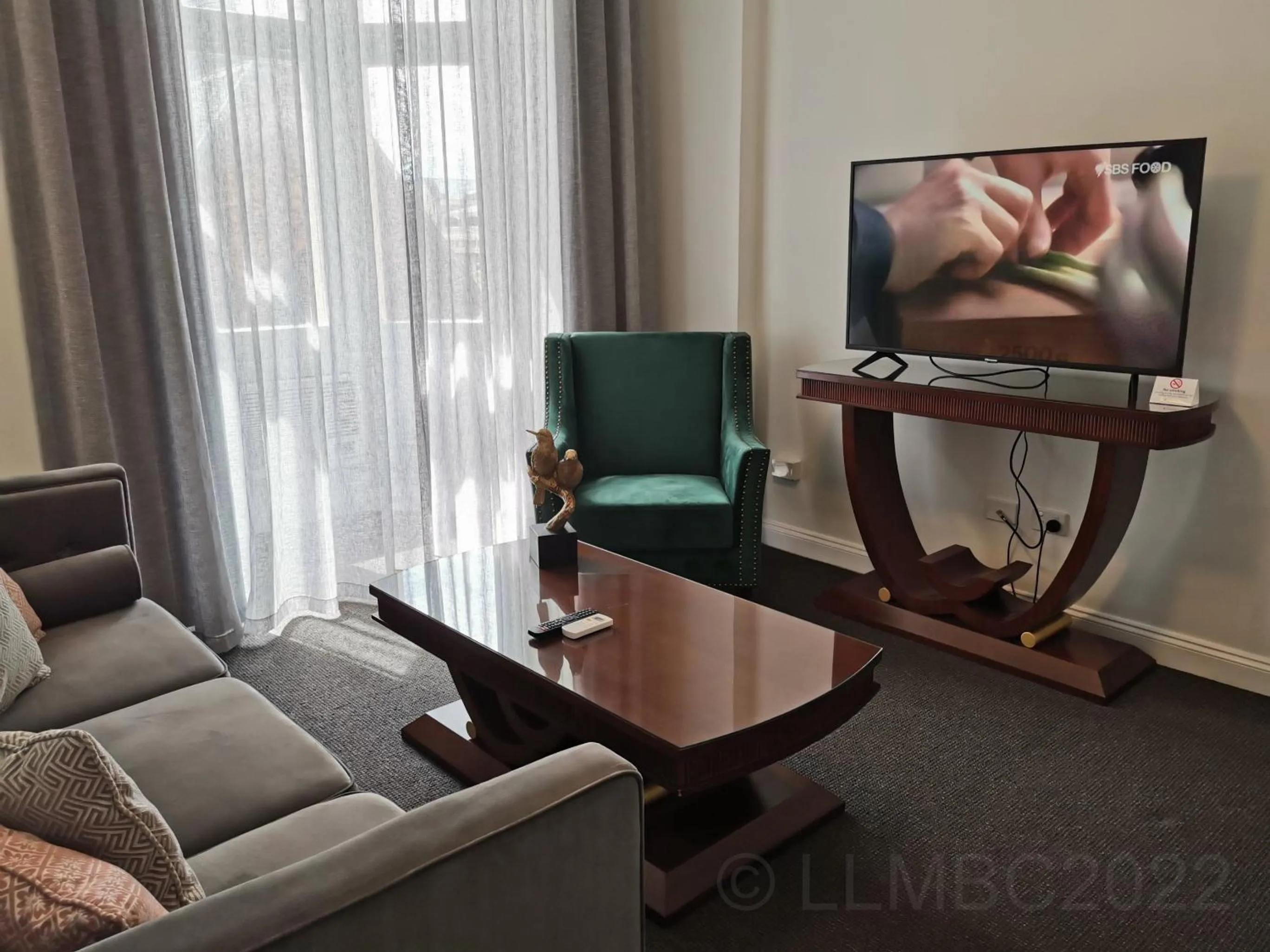 Living room in Adelaide Mansions Apartments