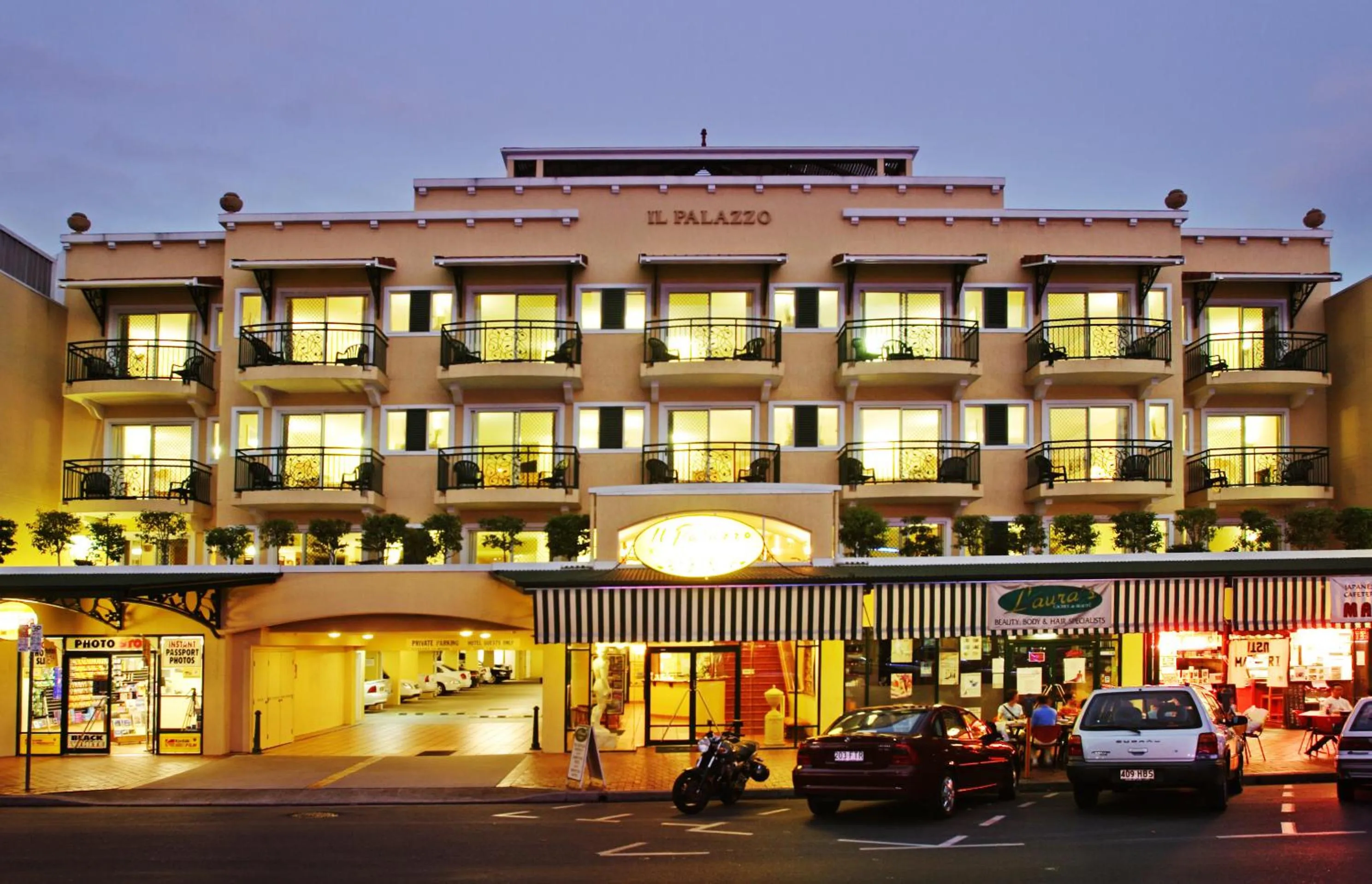 Facade/entrance in Il Palazzo Holiday Apartments