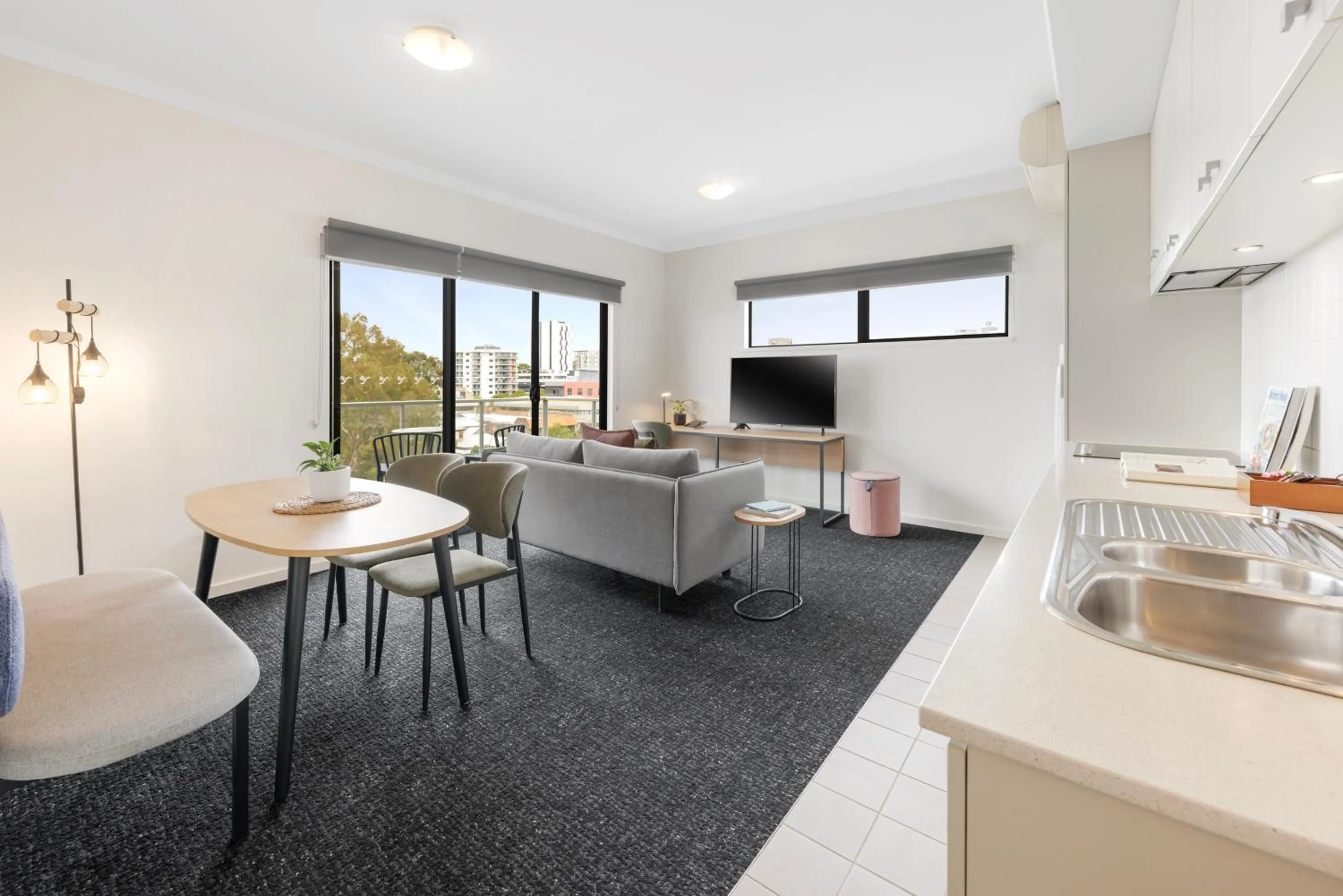 Living room in Quest on Rheola