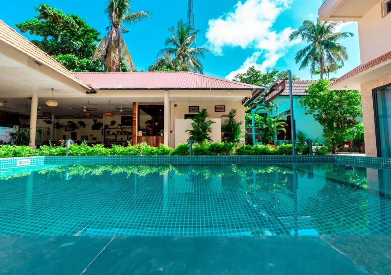 Swimming pool in Sunlight Bungalow Swimming pool in Sunlight Bungalow