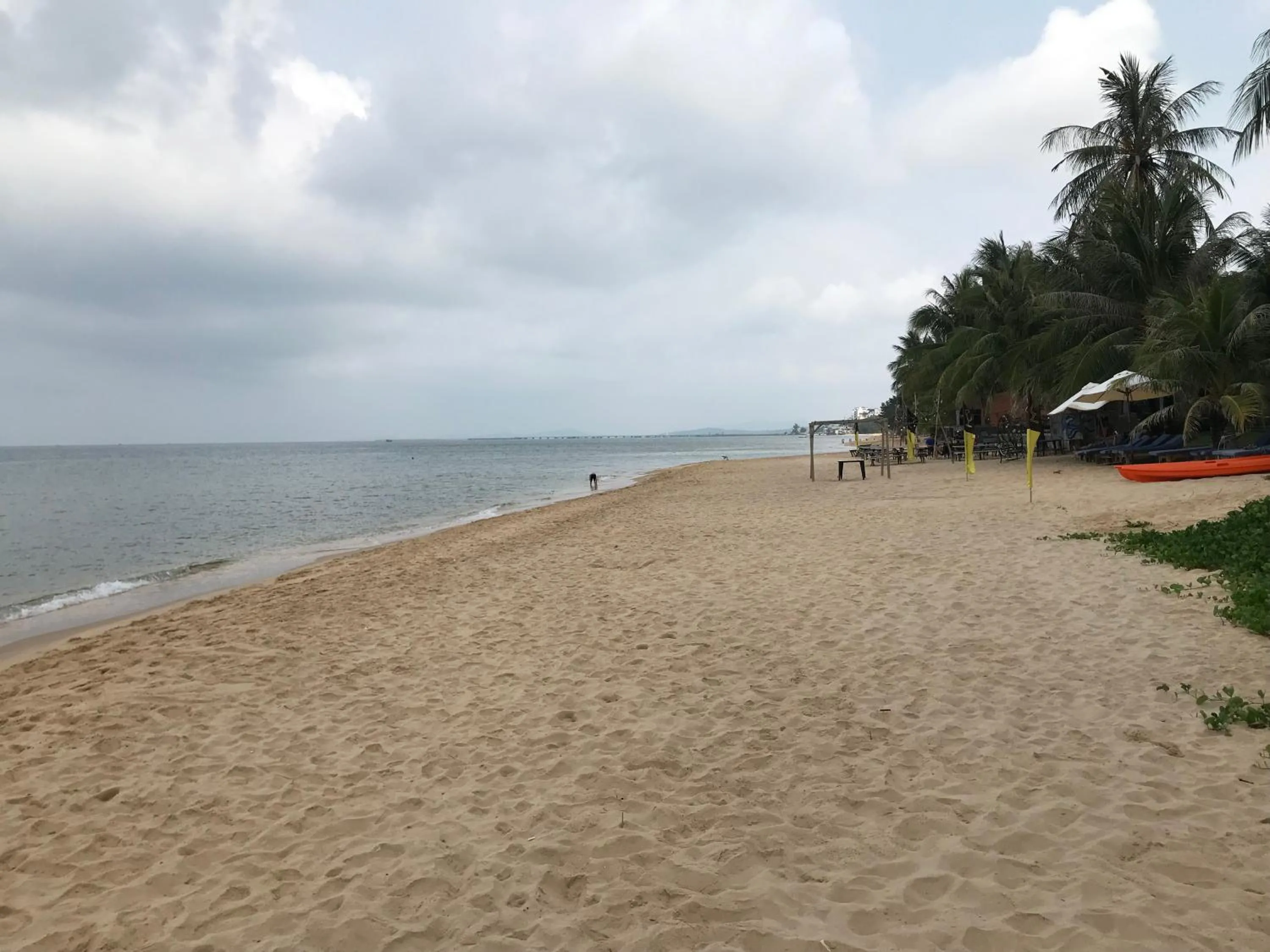 Beach in Sunlight Bungalow