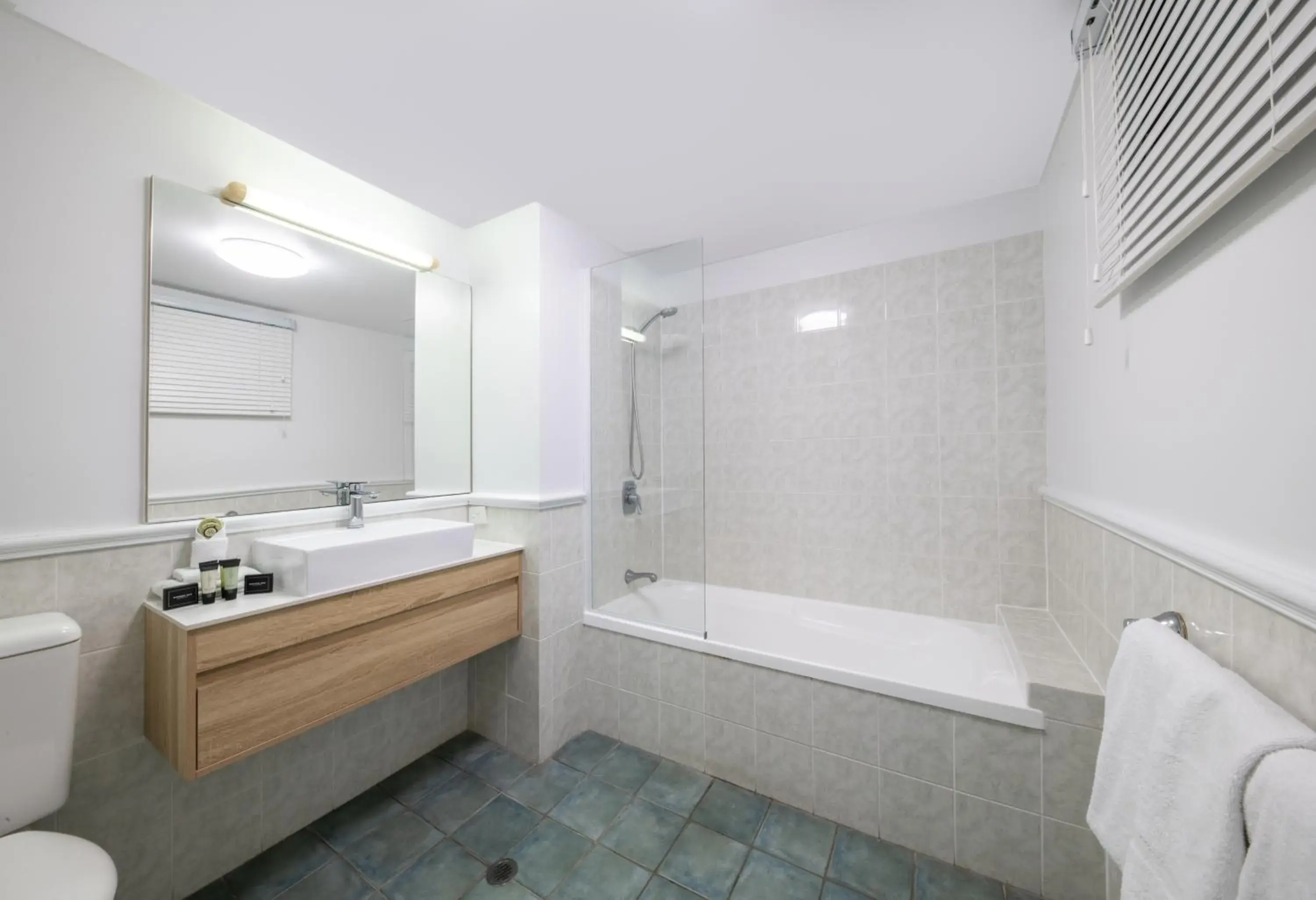 Bathroom in at Water's Edge Resort Bathroom in at Water's Edge Resort