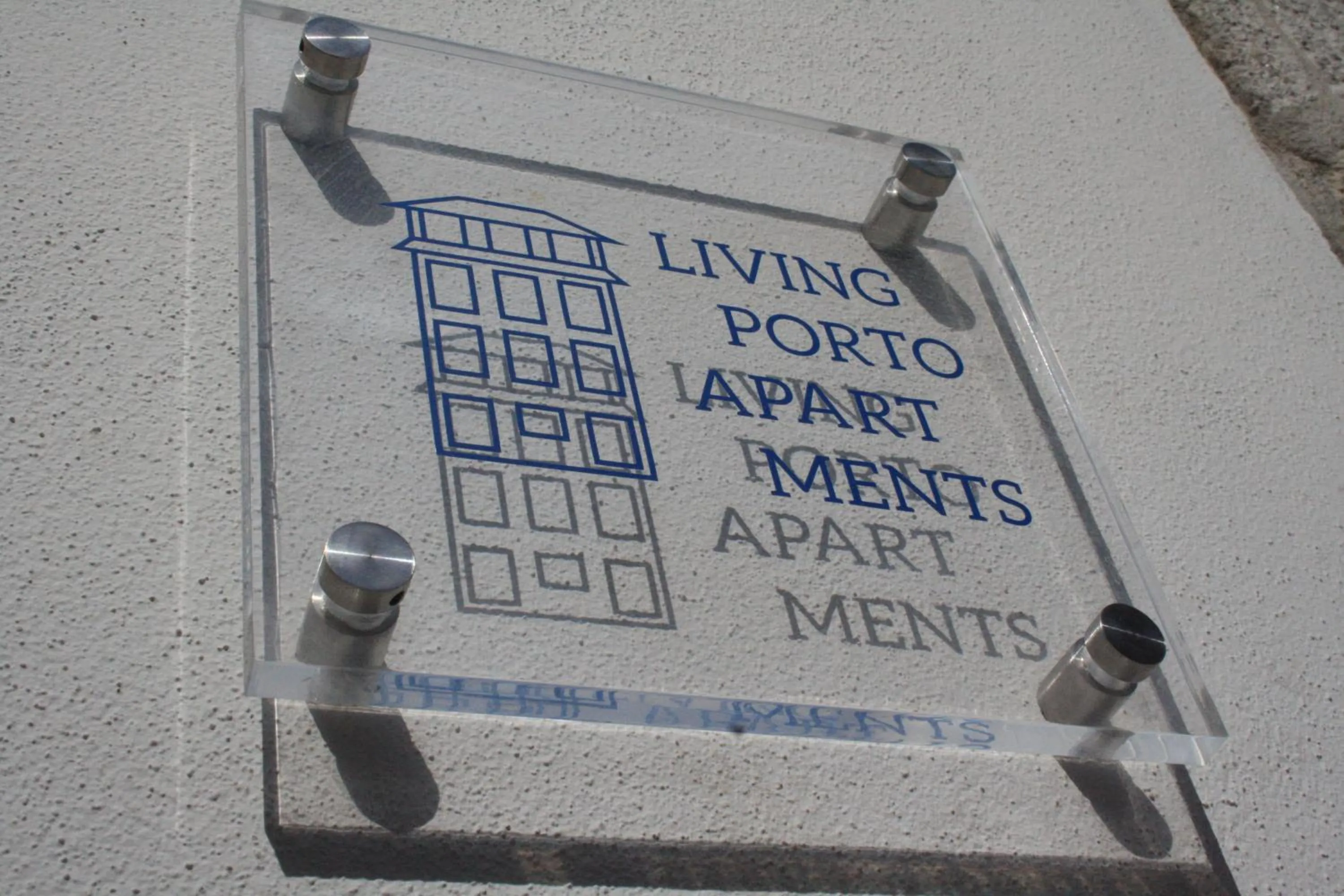 Facade/entrance in LivingPorto Apartments by Porto City Hosts