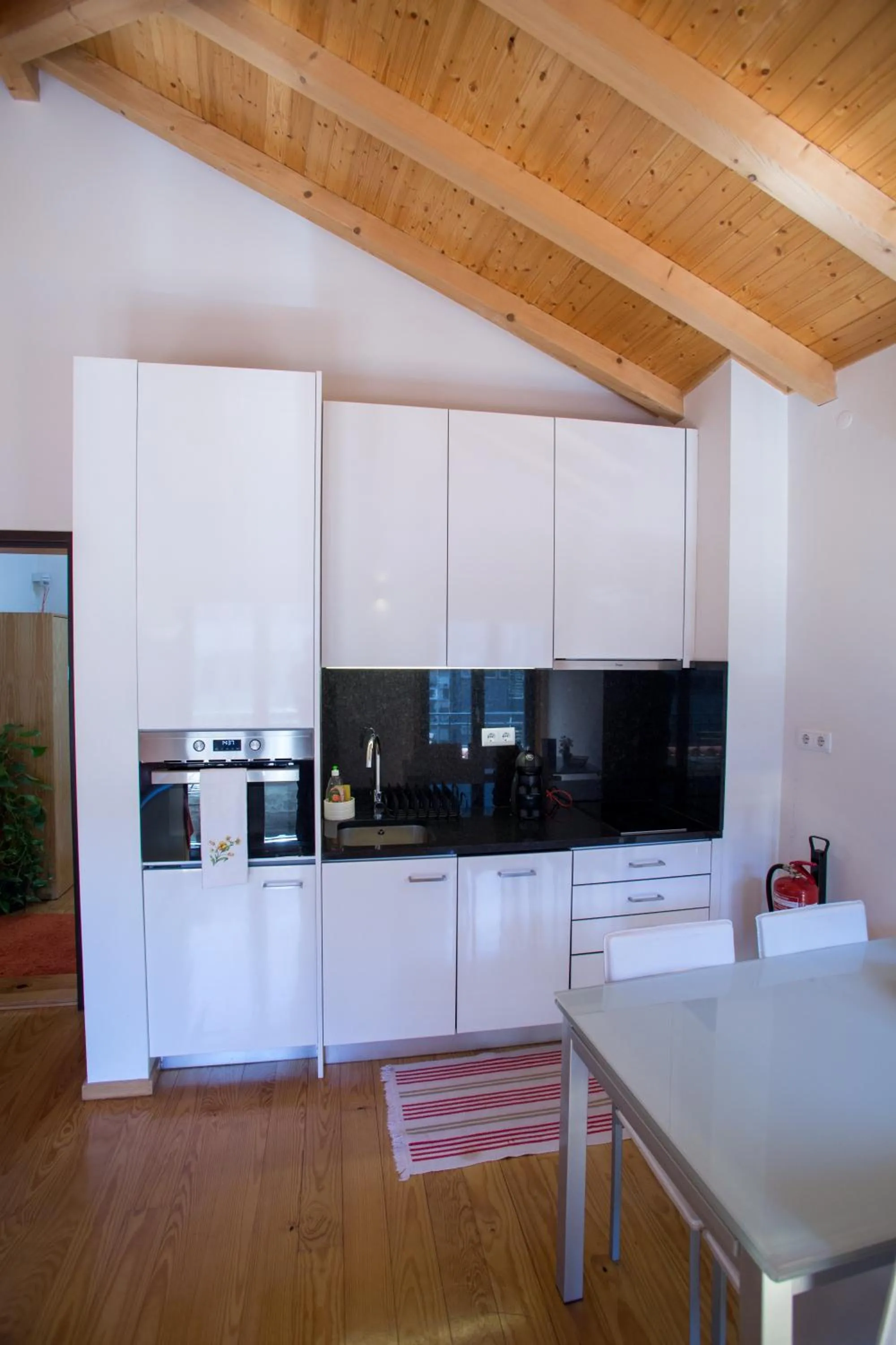 Kitchen or kitchenette in LivingPorto Apartments by Porto City Hosts