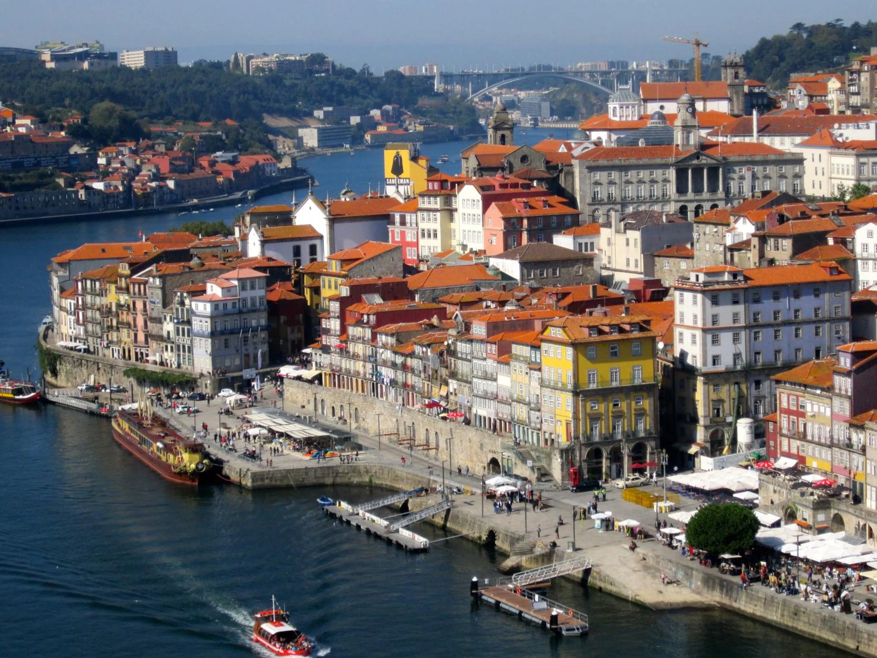 Nearby landmark in LivingPorto Apartments by Porto City Hosts
