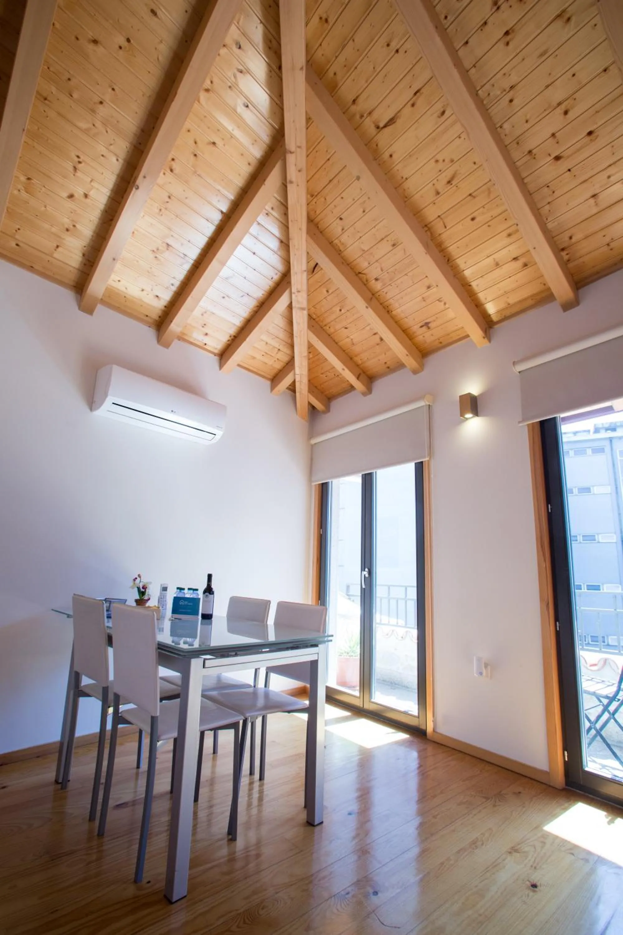 Balcony/Terrace in LivingPorto Apartments by Porto City Hosts