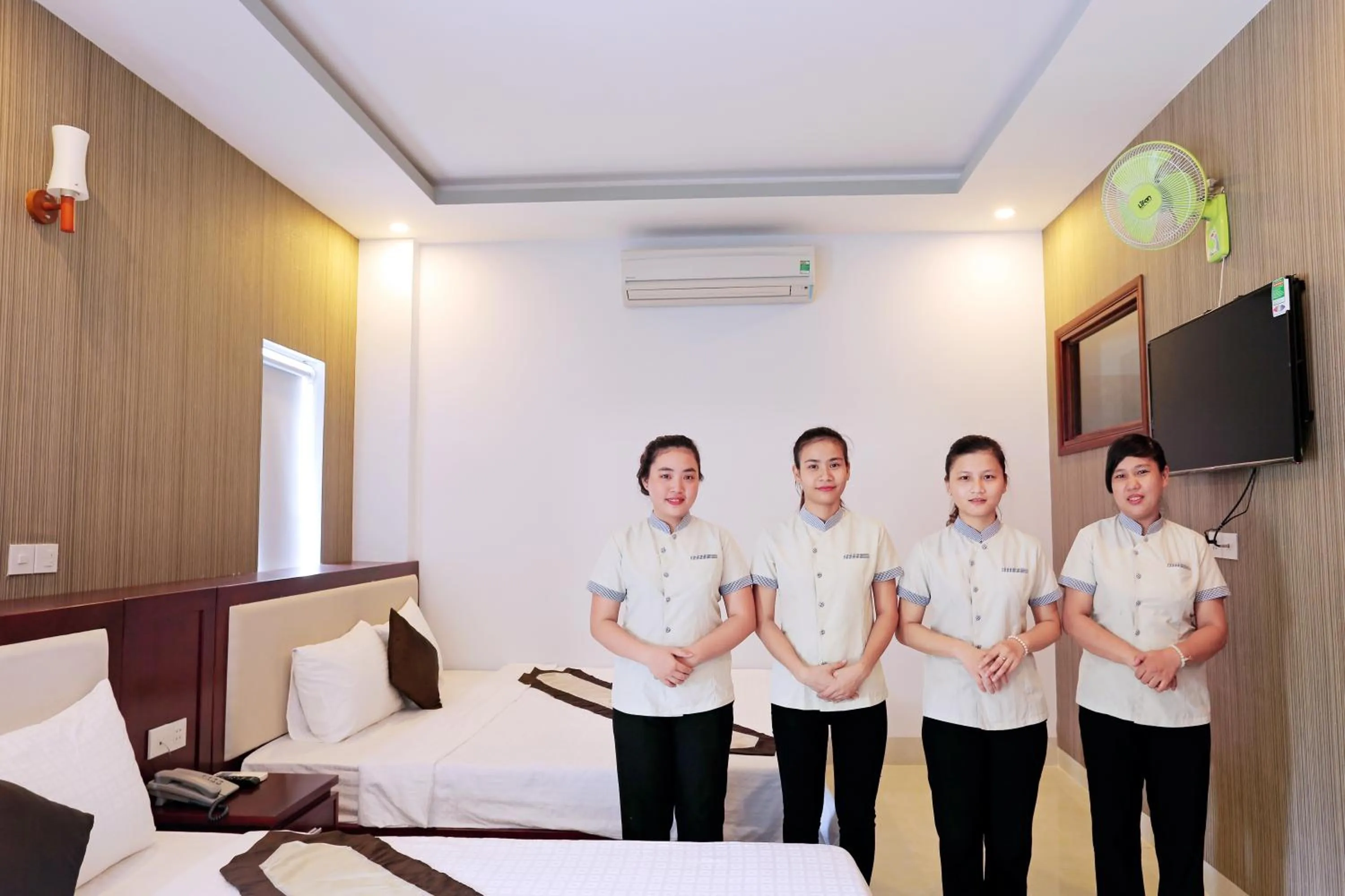 Staff in Gio Bien 2 Hotel by THG