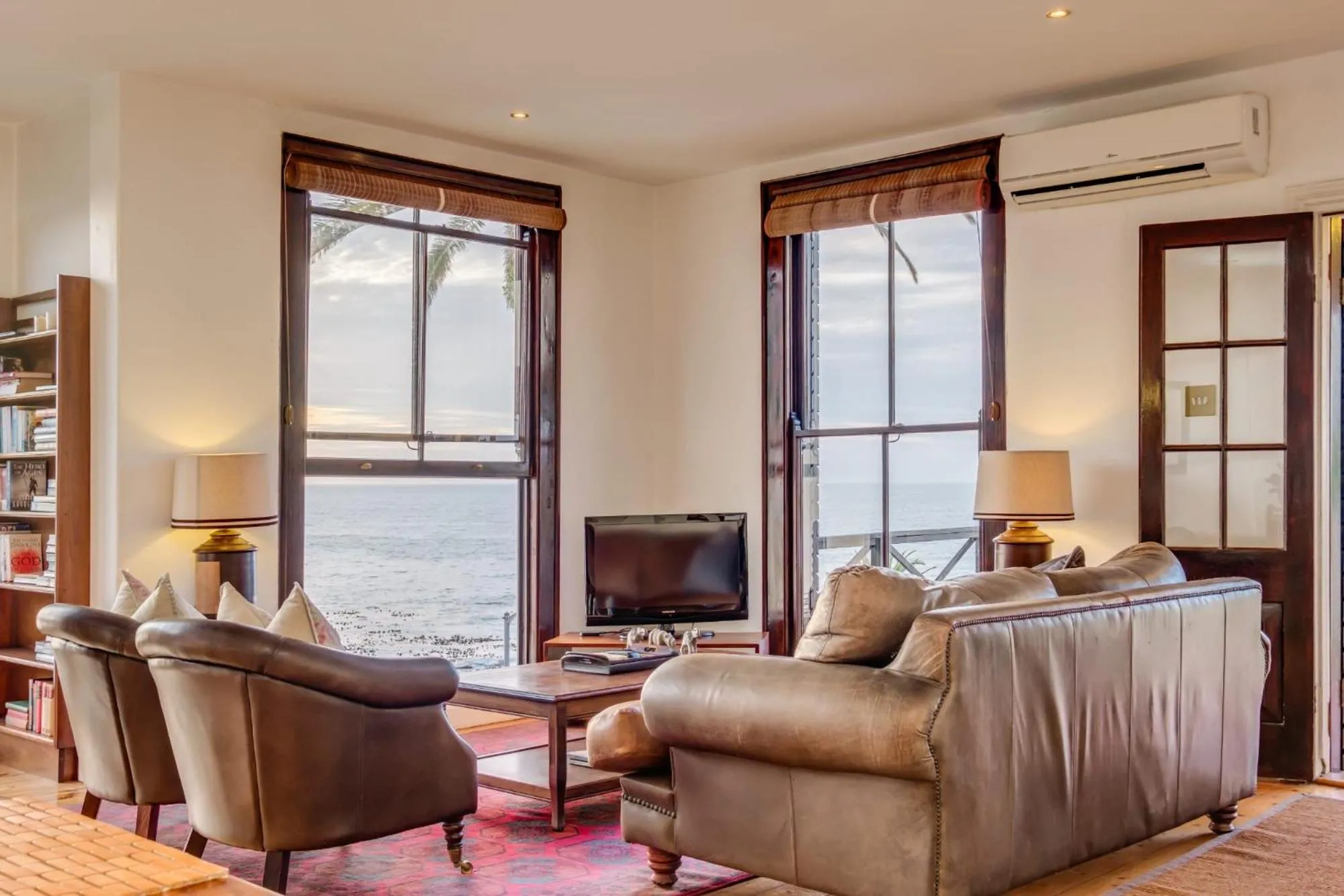 Living room in Camps Bay Terrace Lodge