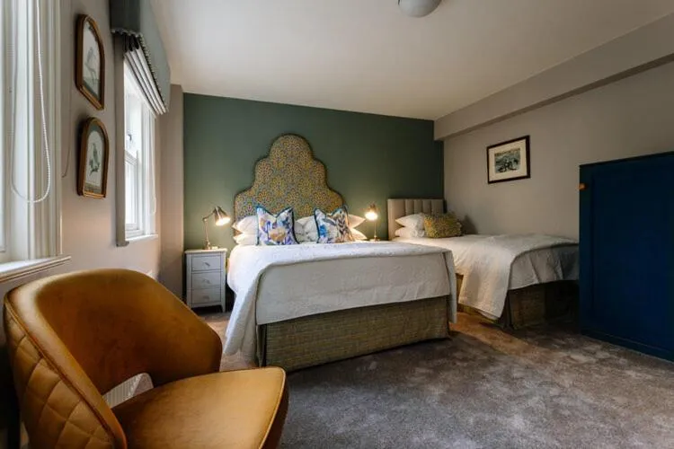 Bedroom, Bed in Ralph's