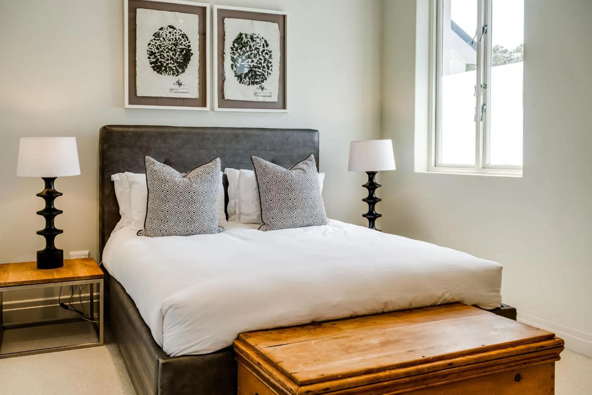 Bed in Villa Olivier